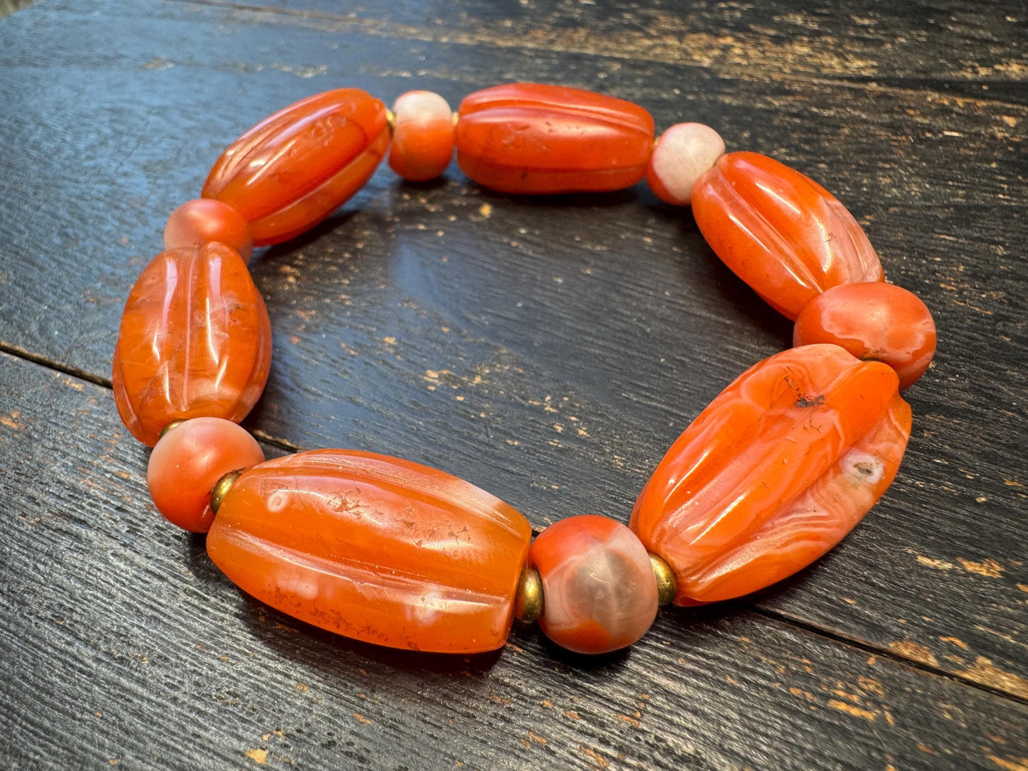 Natural Nanhong Agate Bracelet – Large Barrel Beads, Warm Red Carnelian Tones, Statement Stretch Bracelet, Artisan Jewelry