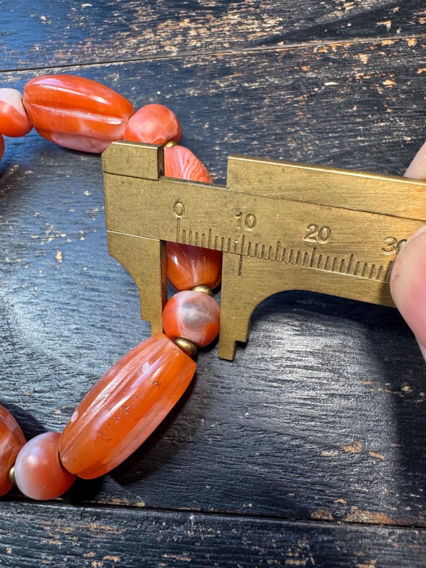 Natural Nanhong Agate Bracelet – Large Barrel Beads, Warm Red Carnelian Tones, Statement Stretch Bracelet, Artisan Jewelry