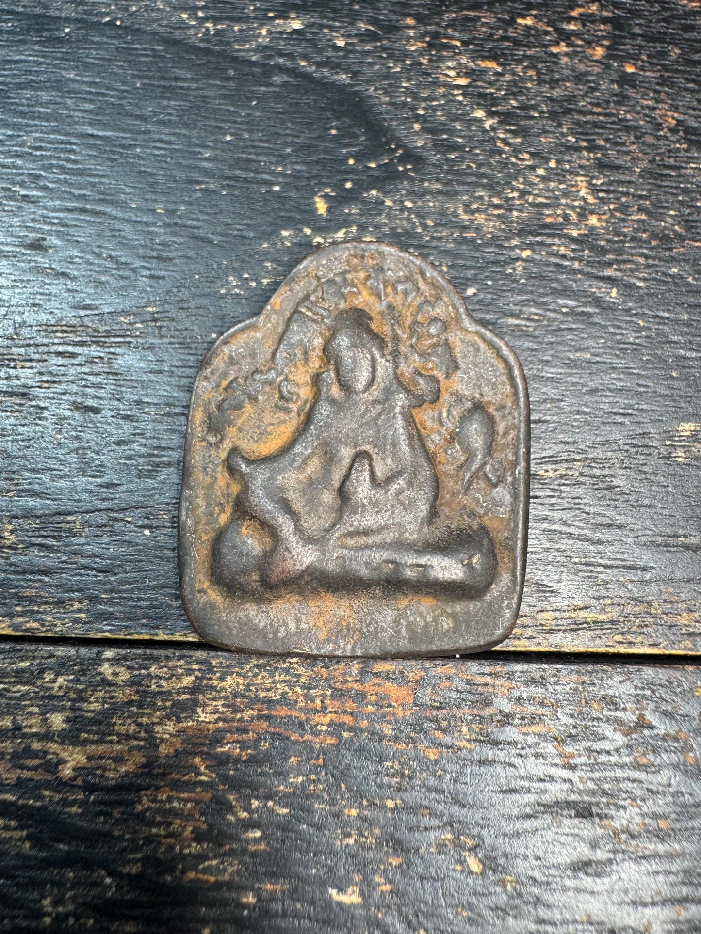 Vintage Tibetan Bronze Guru Rinpoche Amulet Pendant – Padmasambhava Buddhist Protection Talisman – Old Himalayan Buddha Plaque
