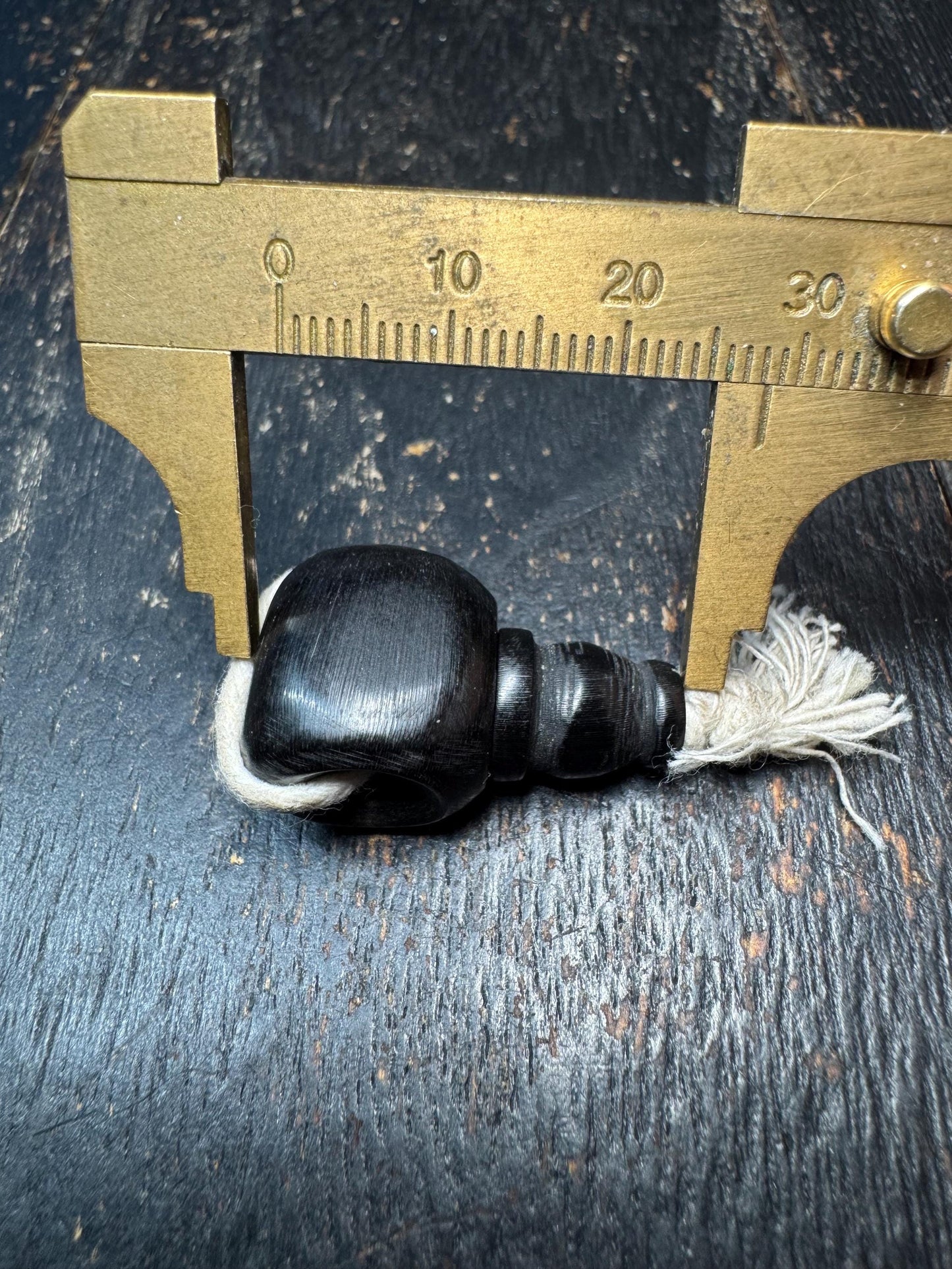 Hand Carved Black Ox Horn Guru Bead – Tibetan Style Mala Center Bead – Natural Horn Buddhist Jewelry Supply