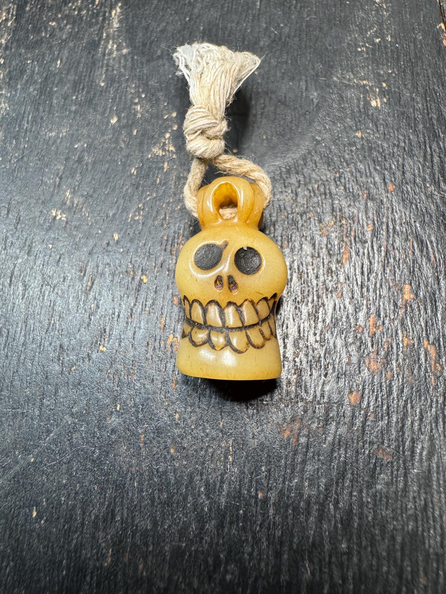 Hand Carved Yak Bone Skull Pendant – Tibetan Style Protective Amulet Charm with Natural Cord