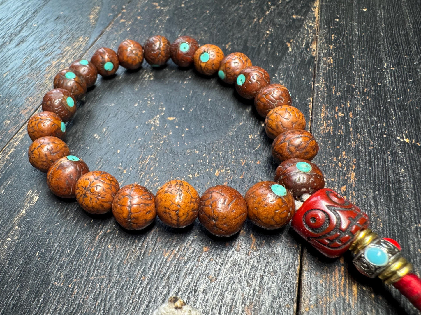Bodhi Seed Bracelet with Resin Skull Guru Bead | Tibetan Style Mala Bracelet | Turquoise Inlay Prayer Beads | Adjustable Wrist Mala