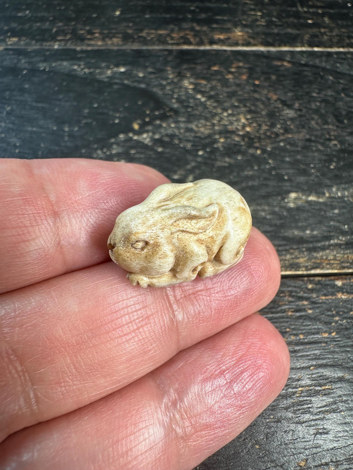 Hand Carved Deer Antler Rabbit Bead Pendant, Mini Bunny Charm, Natural Antler Amulet, Handmade Animal Bead for Necklace or Mala