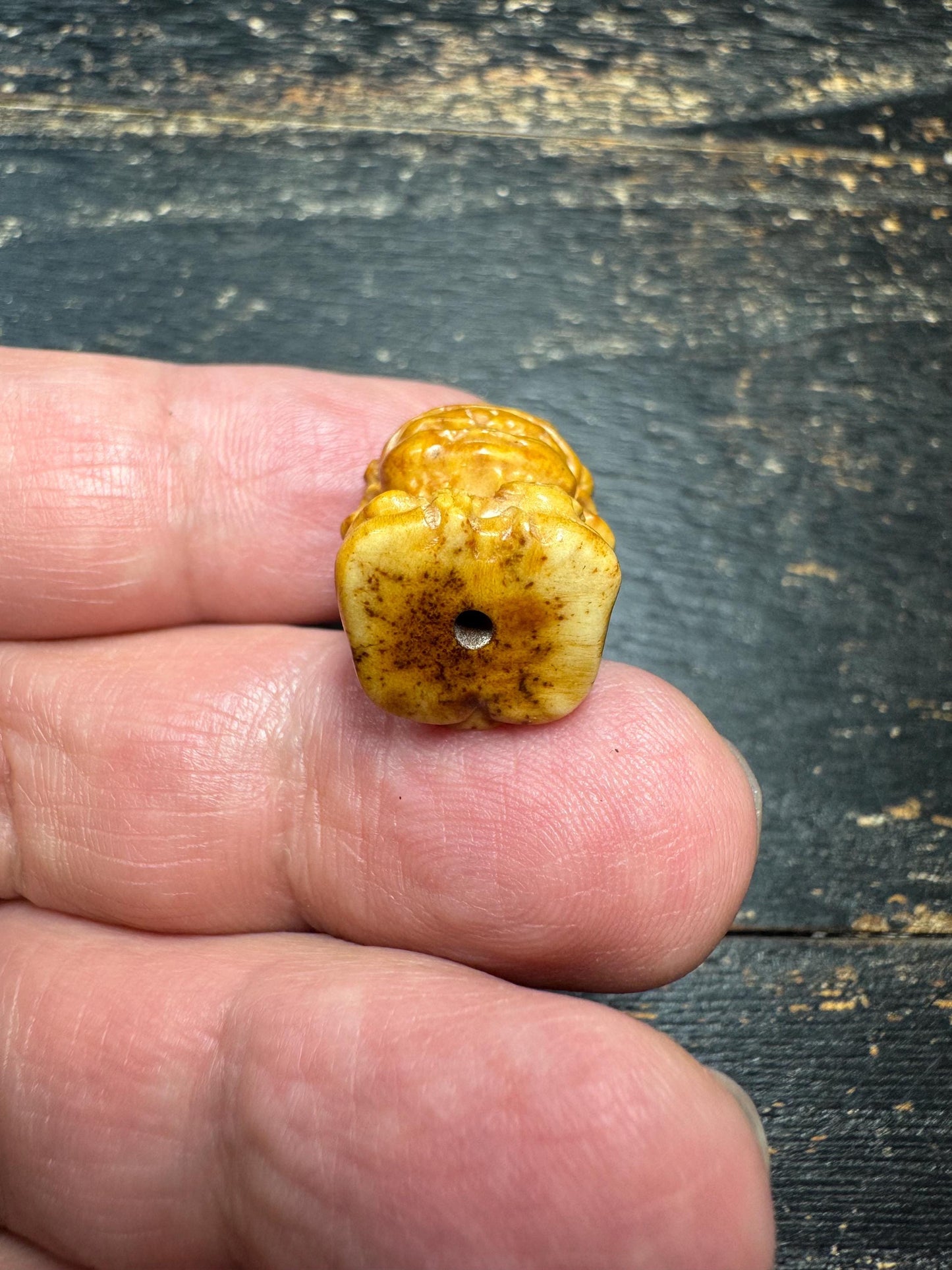 Hand Carved Deer Antler Mahakala Bead, Tibetan Mahakala Guru Bead, Mini Protector Deity Carving, Himalayan Amulet Pendant