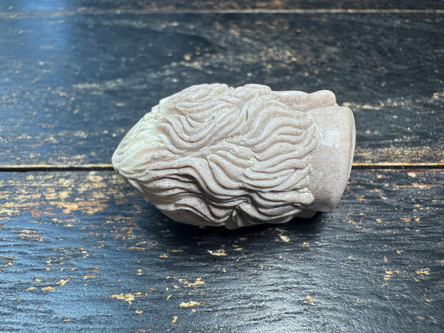 Hand Carved Deer Antler Wrathful Face Pendant, Tibetan Protector Deity Head, Himalayan Spiritual Amulet, Tribal Bone Carving