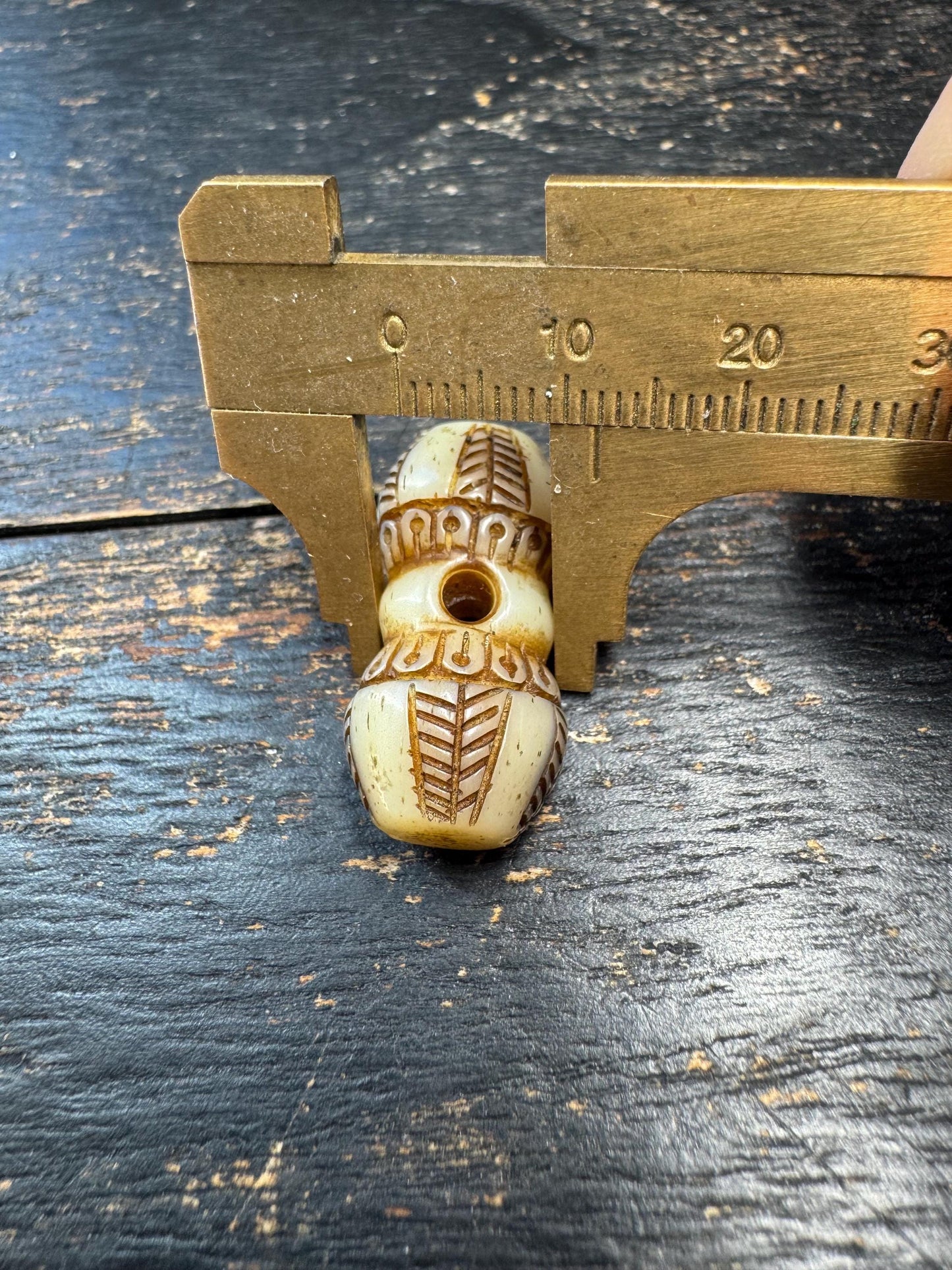 Hand Carved Yak Bone Vajra Bead, Tibetan Dorje Spacer Bead, Buddhist Mala Guru Bead, Spiritual Jewelry Supply