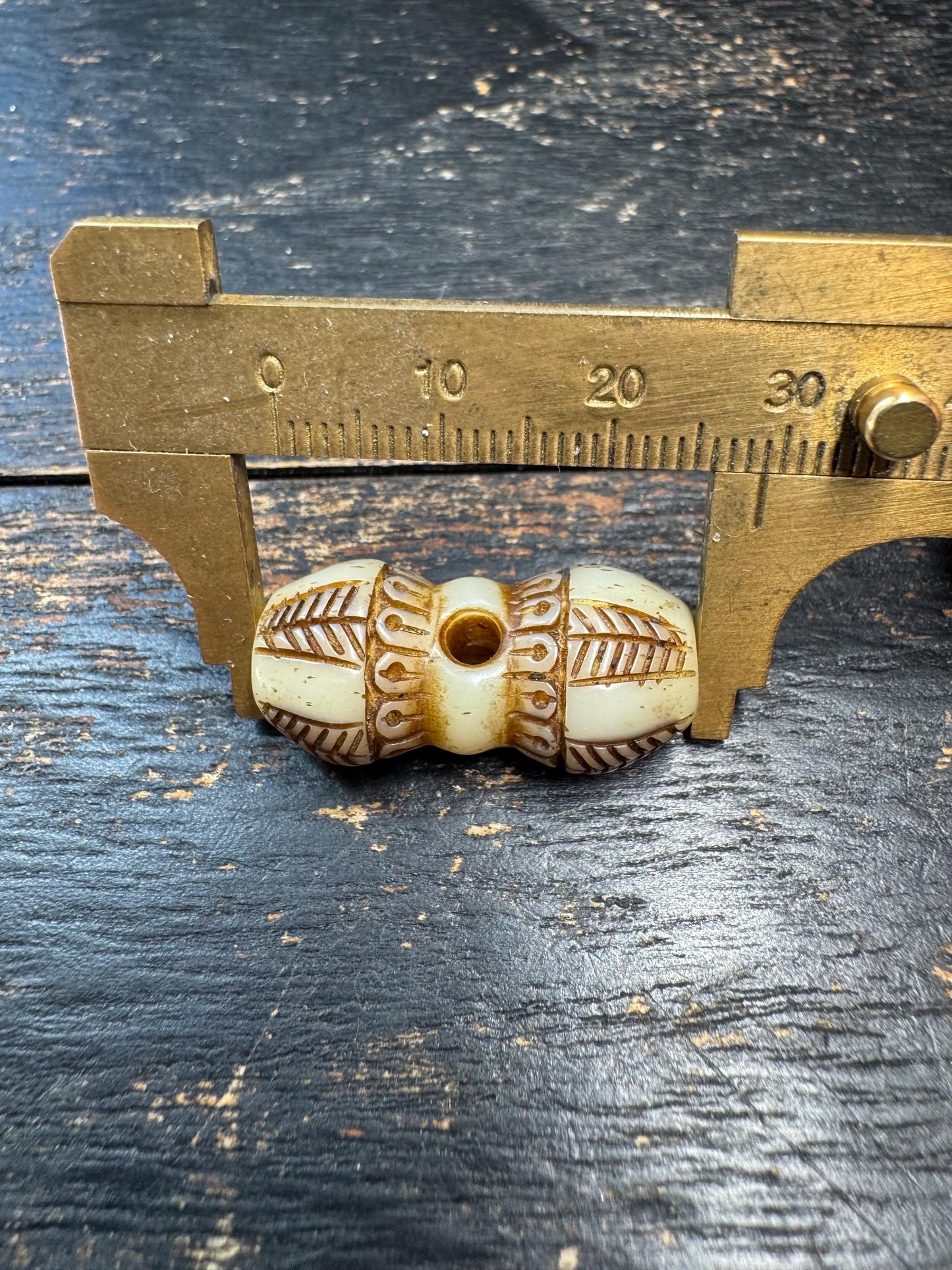 Hand Carved Yak Bone Vajra Bead, Tibetan Dorje Spacer Bead, Buddhist Mala Guru Bead, Spiritual Jewelry Supply