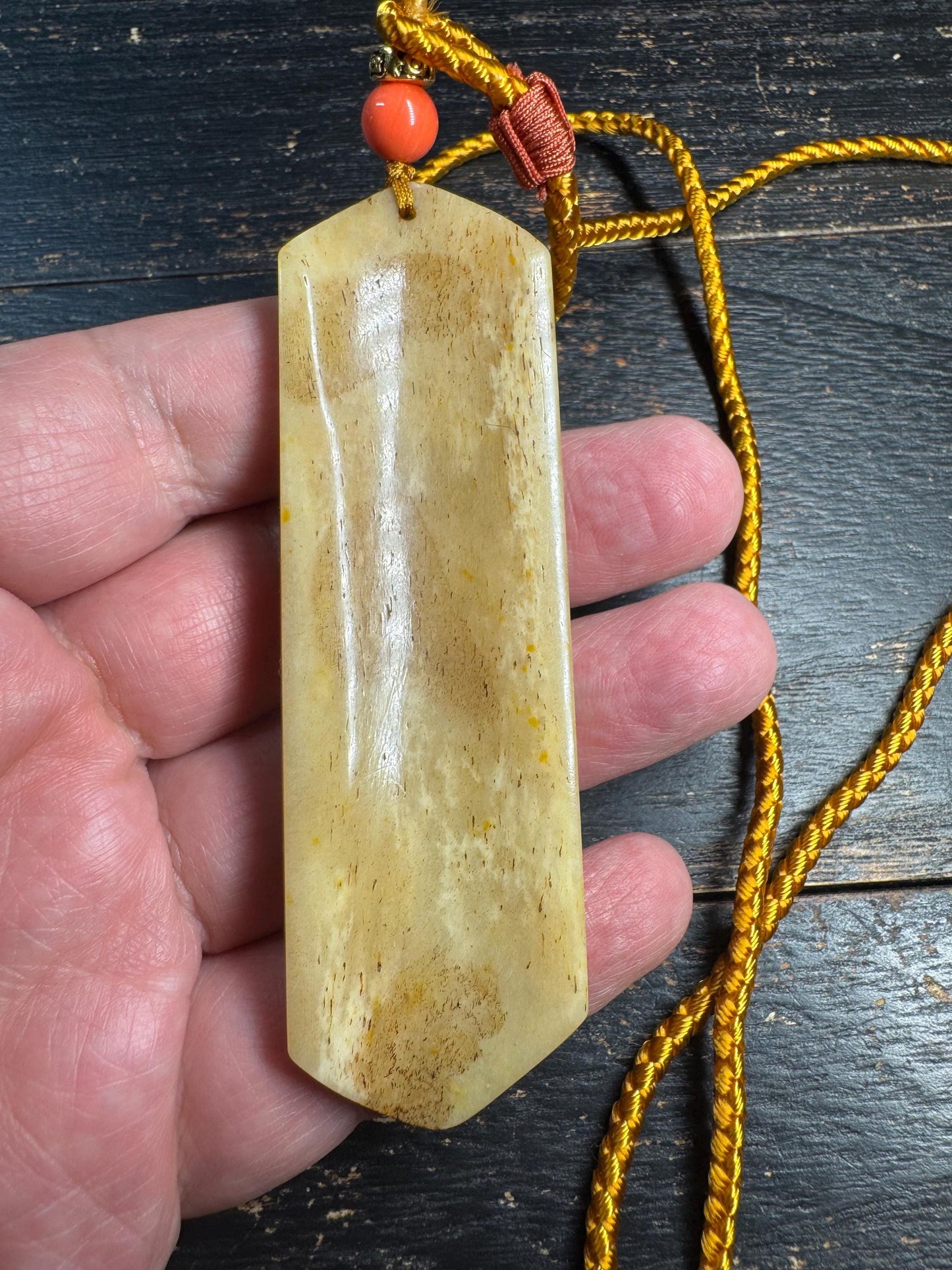 Yak Bone Garuda Pendant Necklace – Hand Carved Tibetan Buddhist Protector Amulet, Himalayan Talisman with Cord