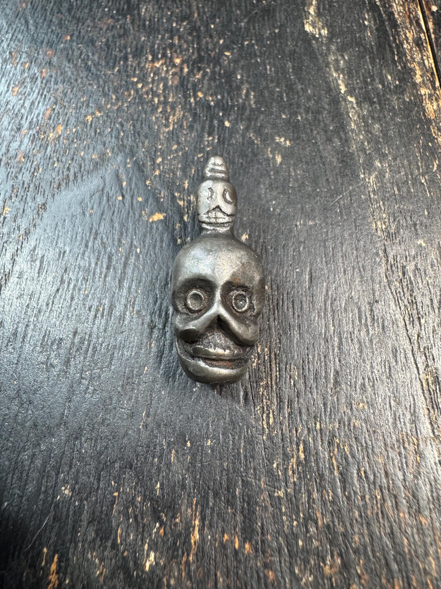 Tibetan Thokcha Iron Chitipati Skull Amulet – Himalayan Wrathful Protector Pendant – Nepal Patina Ritual Talisman
