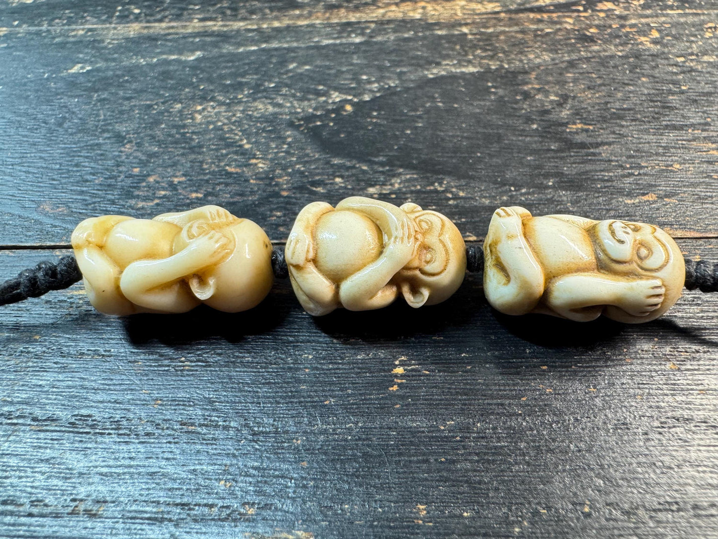 Hand Carved Deer Antler Three Wise Monkeys Bead – See Hear Speak No Evil Amulet – Mala Counter / Spiritual Pendant