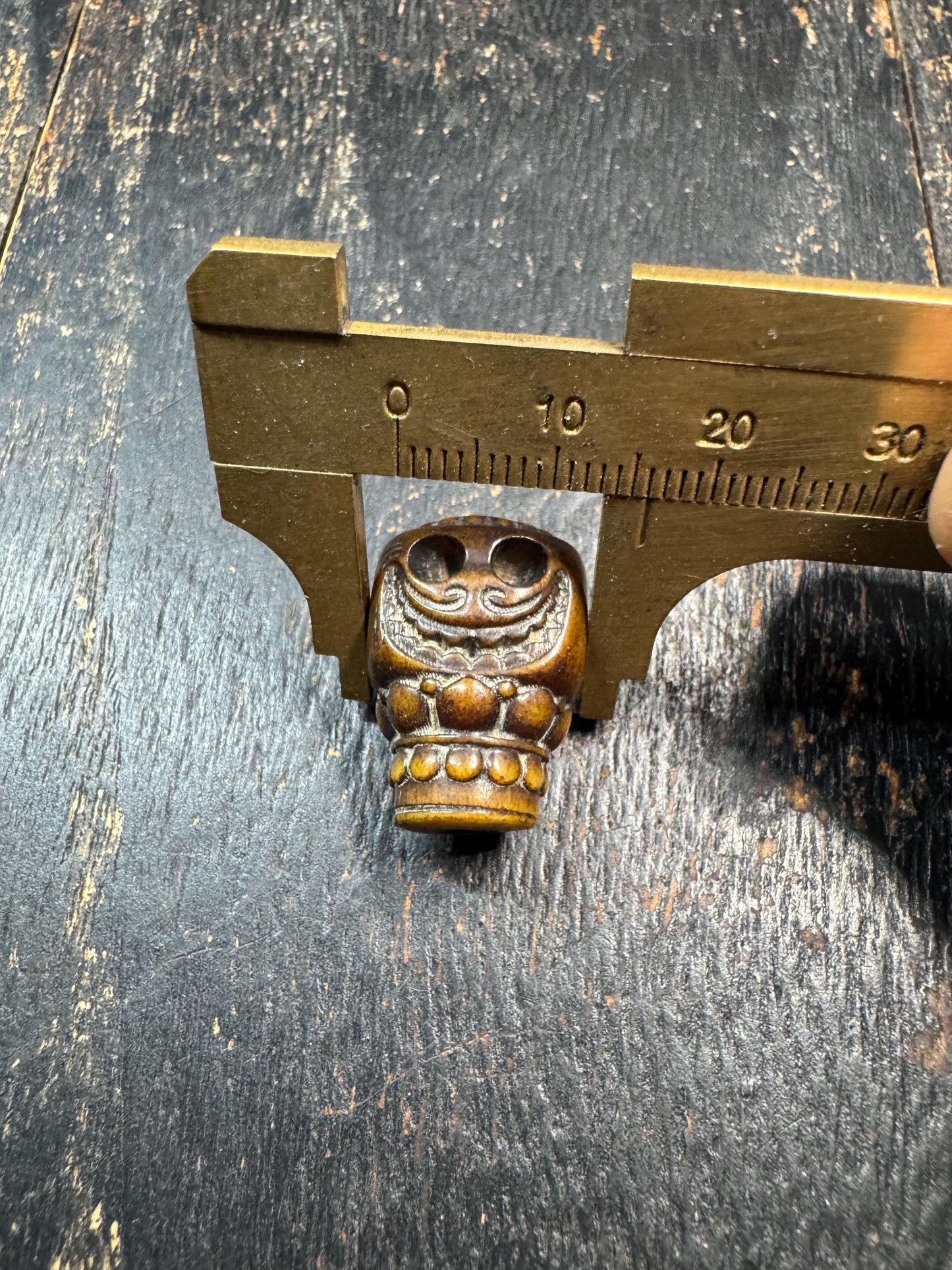 Hand Carved Yak Bone Skull Guru Bead, Tibetan Style Kapala Mala Focal Bead, Handmade Carved Bone Bead for Jewelry Making