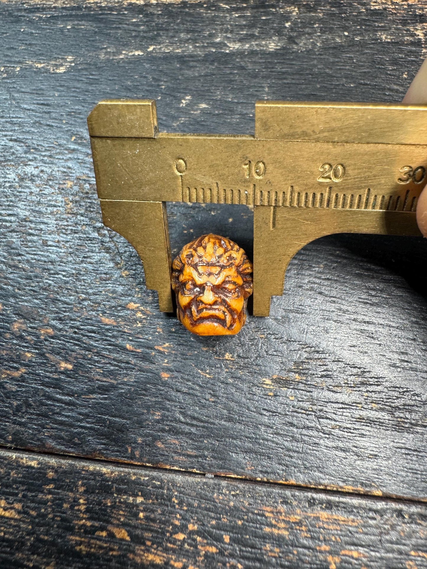 Hand Carved Yak Bone Face Guru Bead 16mm, Tibetan Style Guardian Mask Mala Focal Bead, Handmade Bone Bead for Jewelry Making