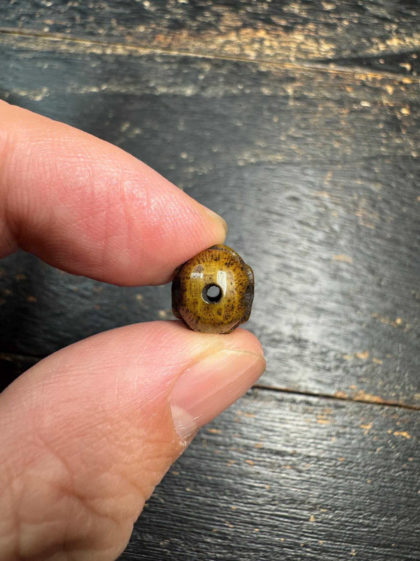 Hand Carved Yak Bone Skull Guru Bead 13mm, Third Eye Skull Mala Bead, Tibetan Style Carved Bone Focal Bead for Jewelry Making