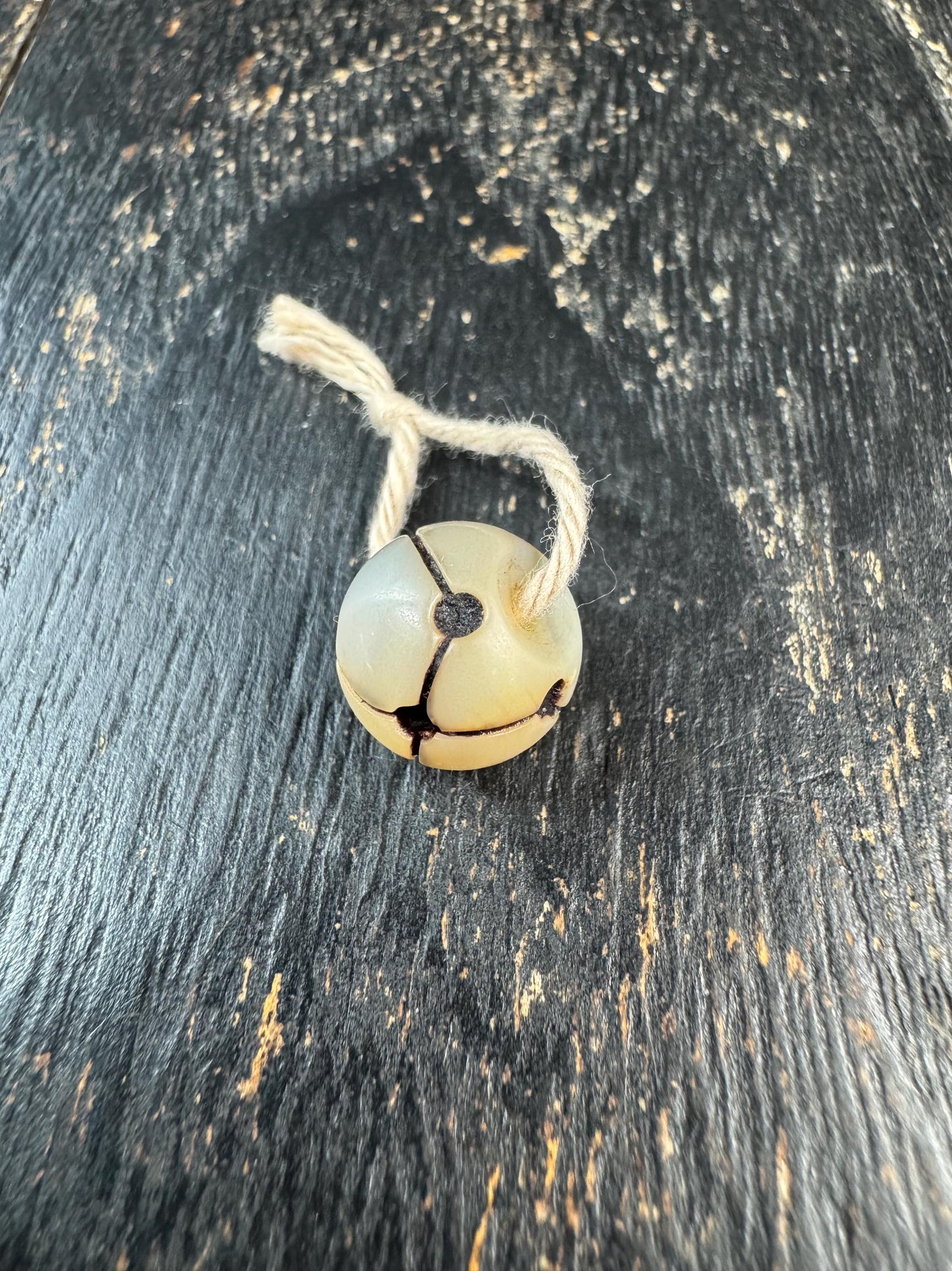 Hand Carved Shell Bead with Connected Mantra Dots, Natural Shell Spacer Bead, Symbolic Jewelry Bead, Mala Spacer, DIY Bracelet Necklace Bead