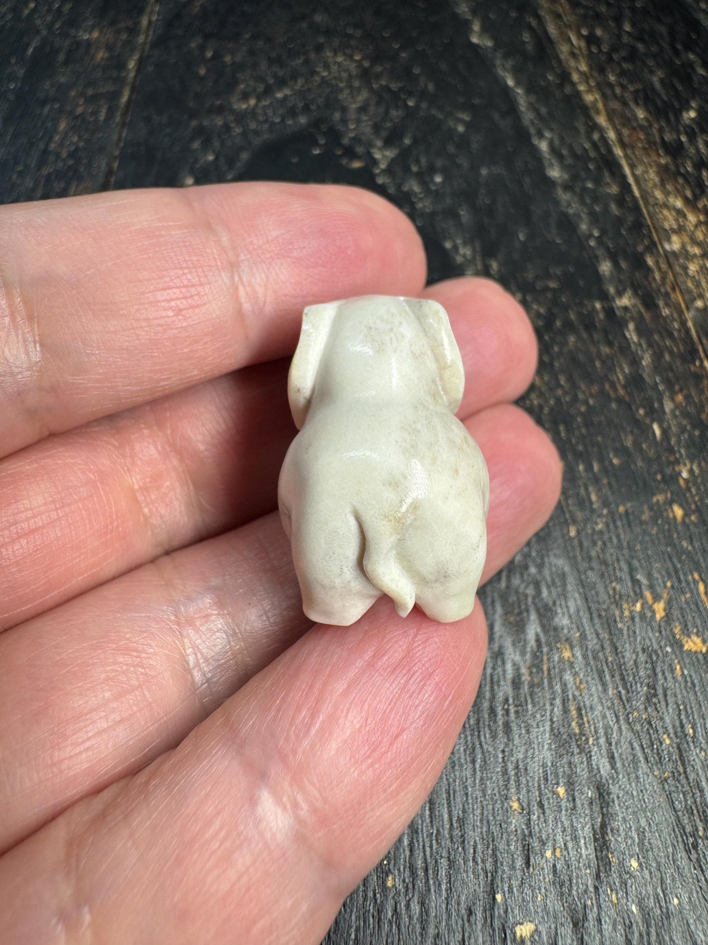 Hand Carved Deer Antler Elephant Pendant Mini Animal Charm, Vintage Style Bone Carving Elephant Figurine, Good Luck Amulet