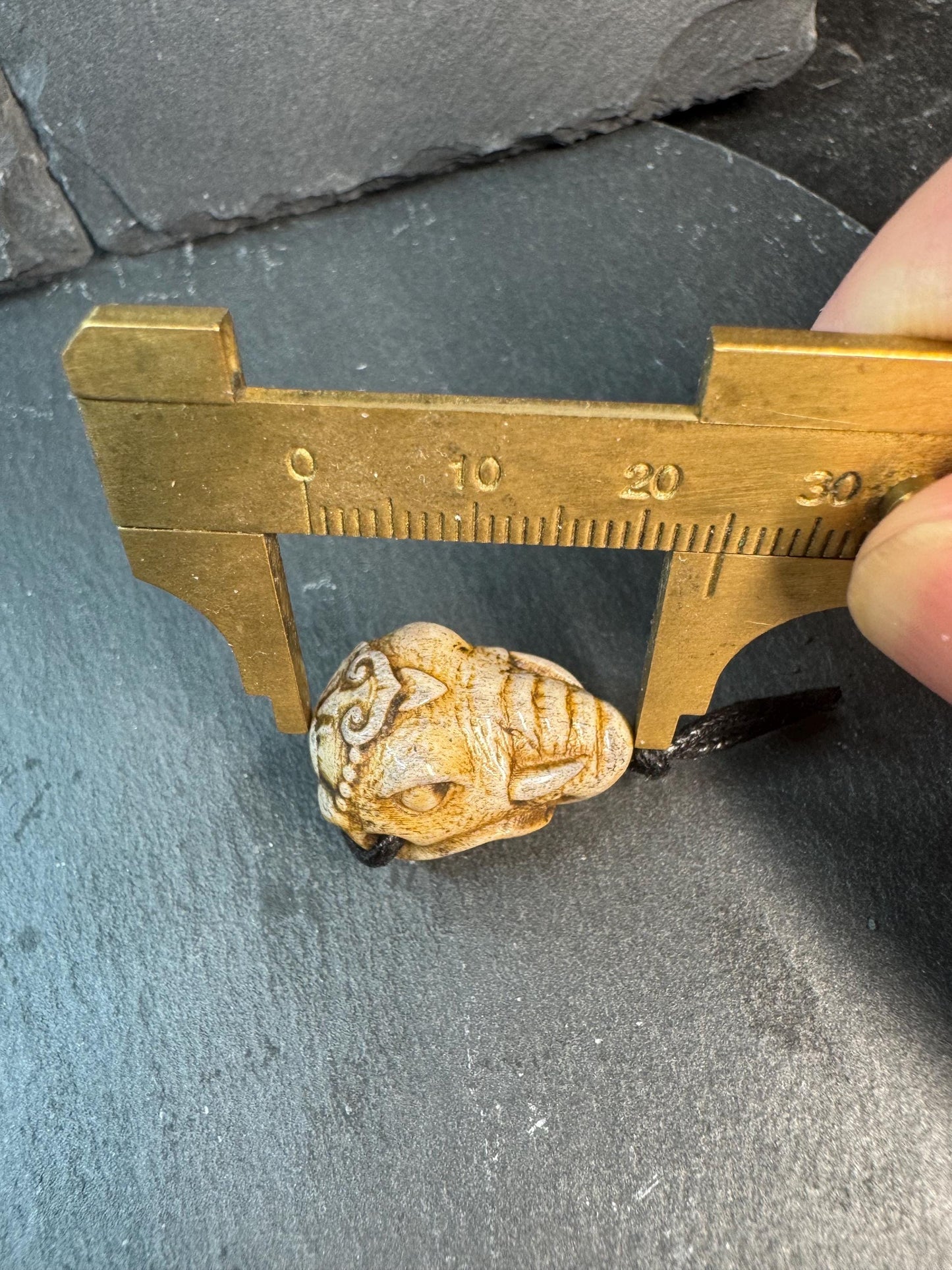 Hand Carved Deer Antler Ganesha Bead – Elephant Head Hindu Deity Pendant / Guru Bead – Spiritual Amulet, Handmade Mala Accessory