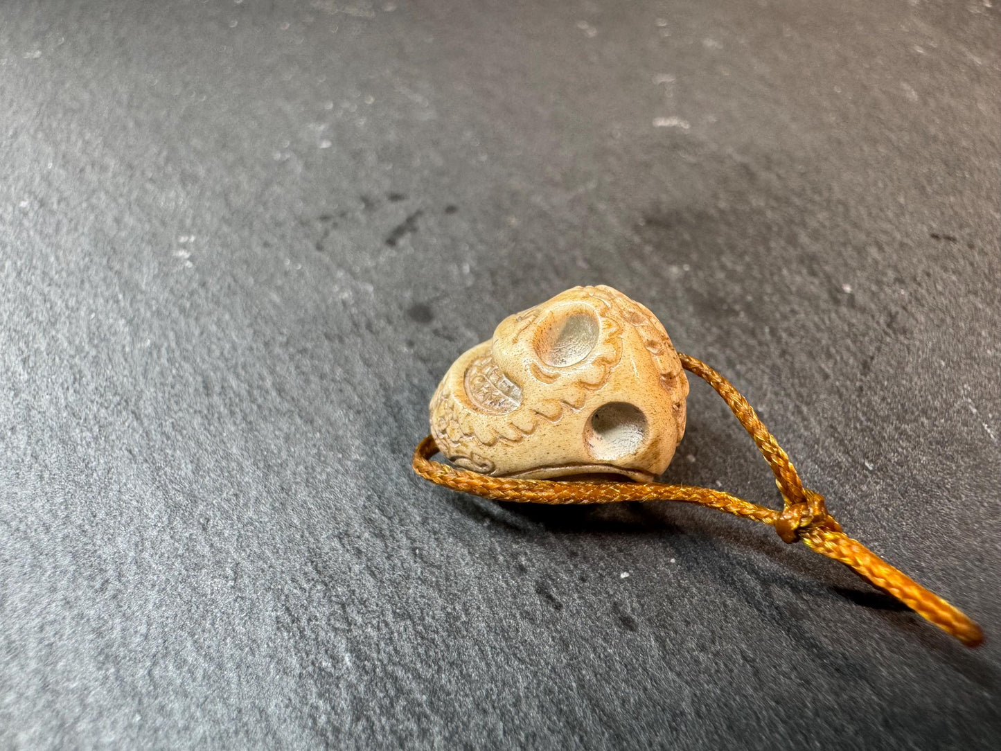 Hand Carved Deer Antler Skull Bead – Charnel Ground Style Smiling Skull Guru Bead – Tibetan Inspired Mala Pendant