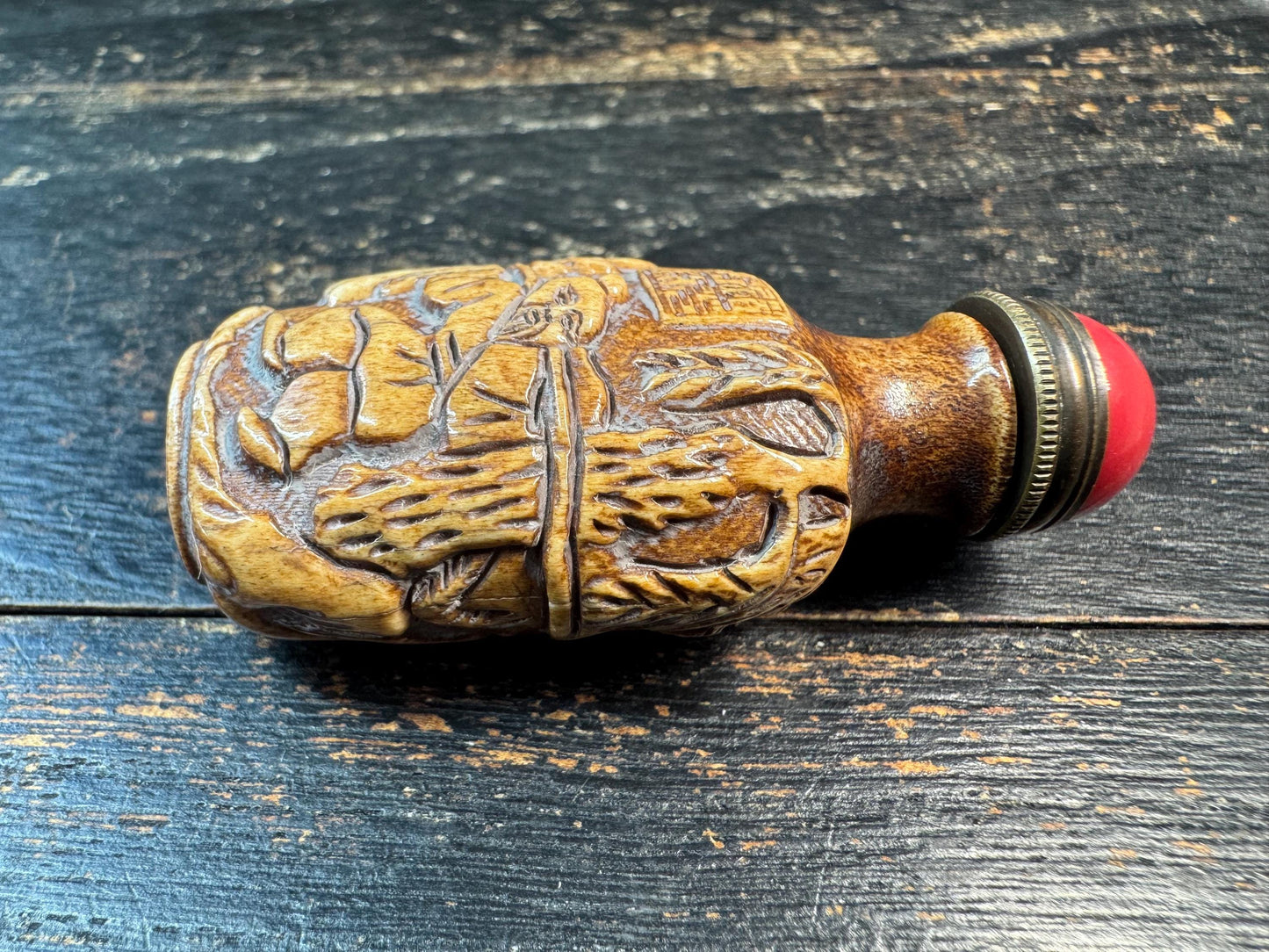 Hand Carved Deer Antler Snuff Bottle, Chinese Sage Scene Mini Bottle, Red Top Stopper, Folk Art Collector Decor