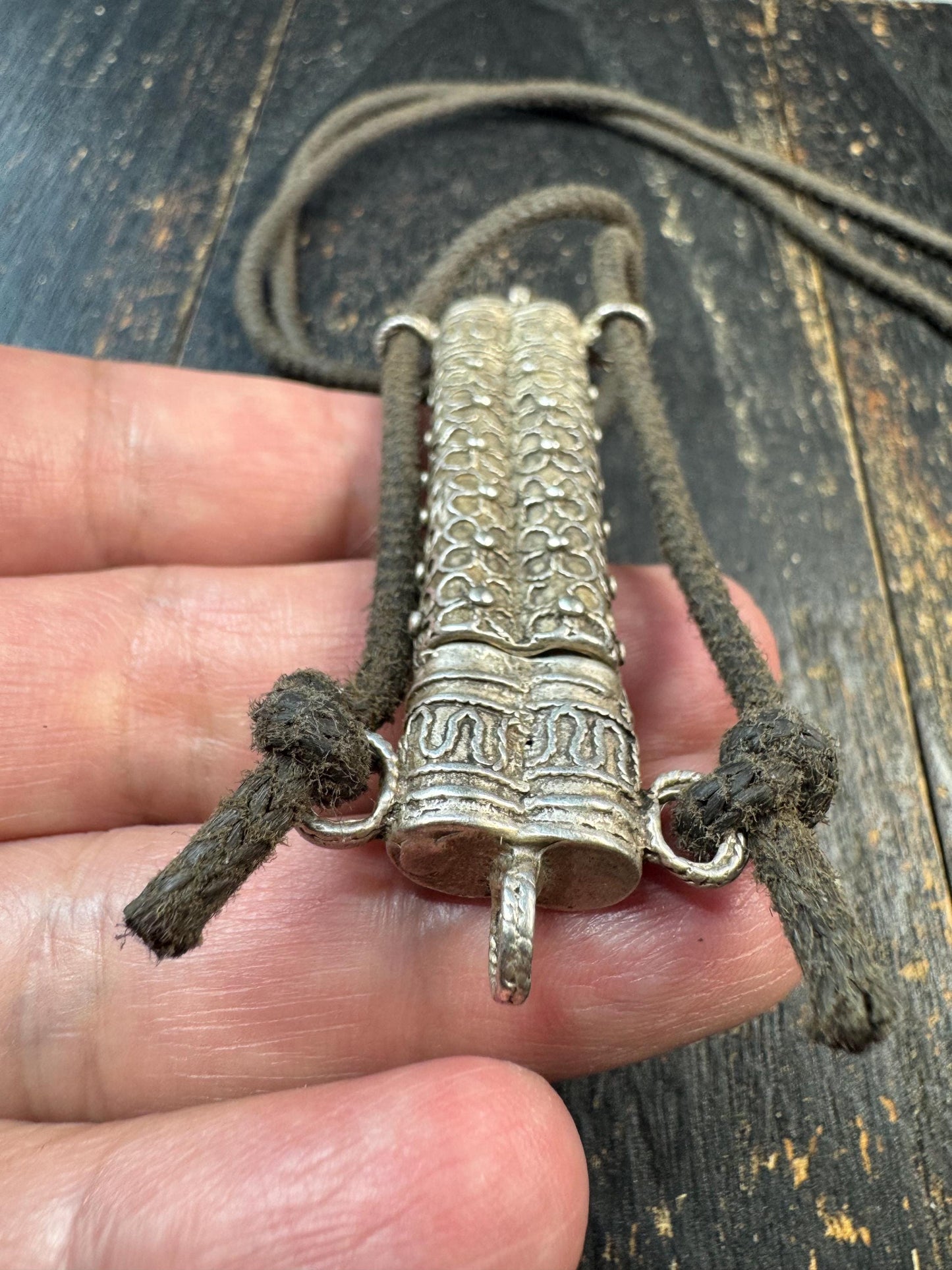 Vintage Tibetan 925 Silver Gau Amulet Pendant Necklace | Portable Prayer Box Capsule | Himalayan Buddhist Reliquary Pendant