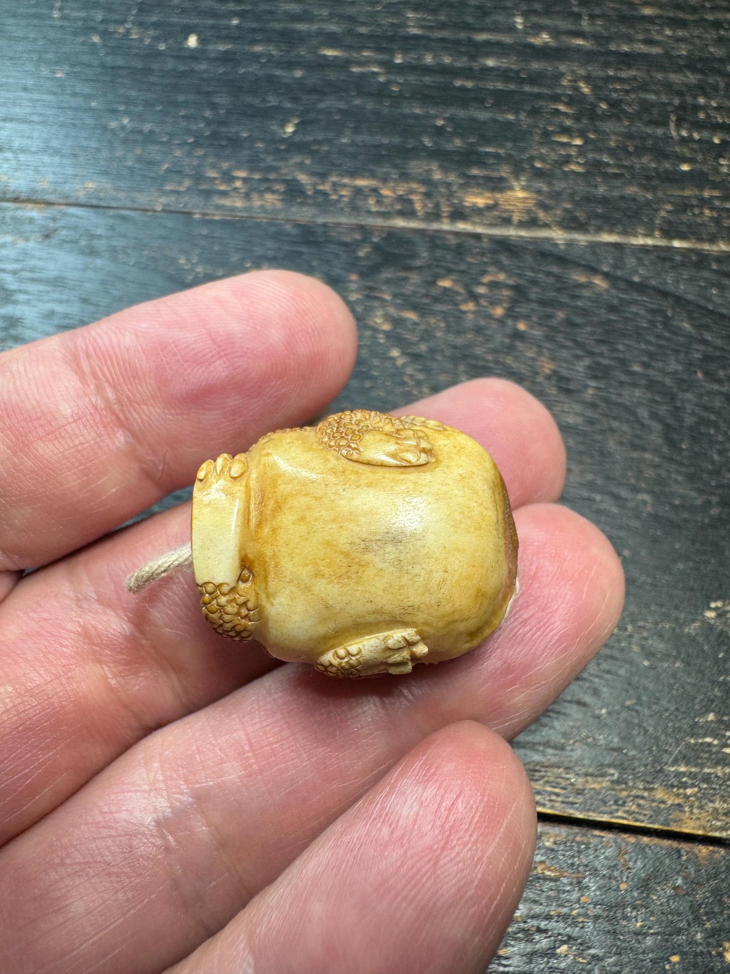 Hand Carved Deer Antler Toad Pendant, Himalayan Frog Amulet Charm, Vintage Style Antler Netsuke Necklace Pendant