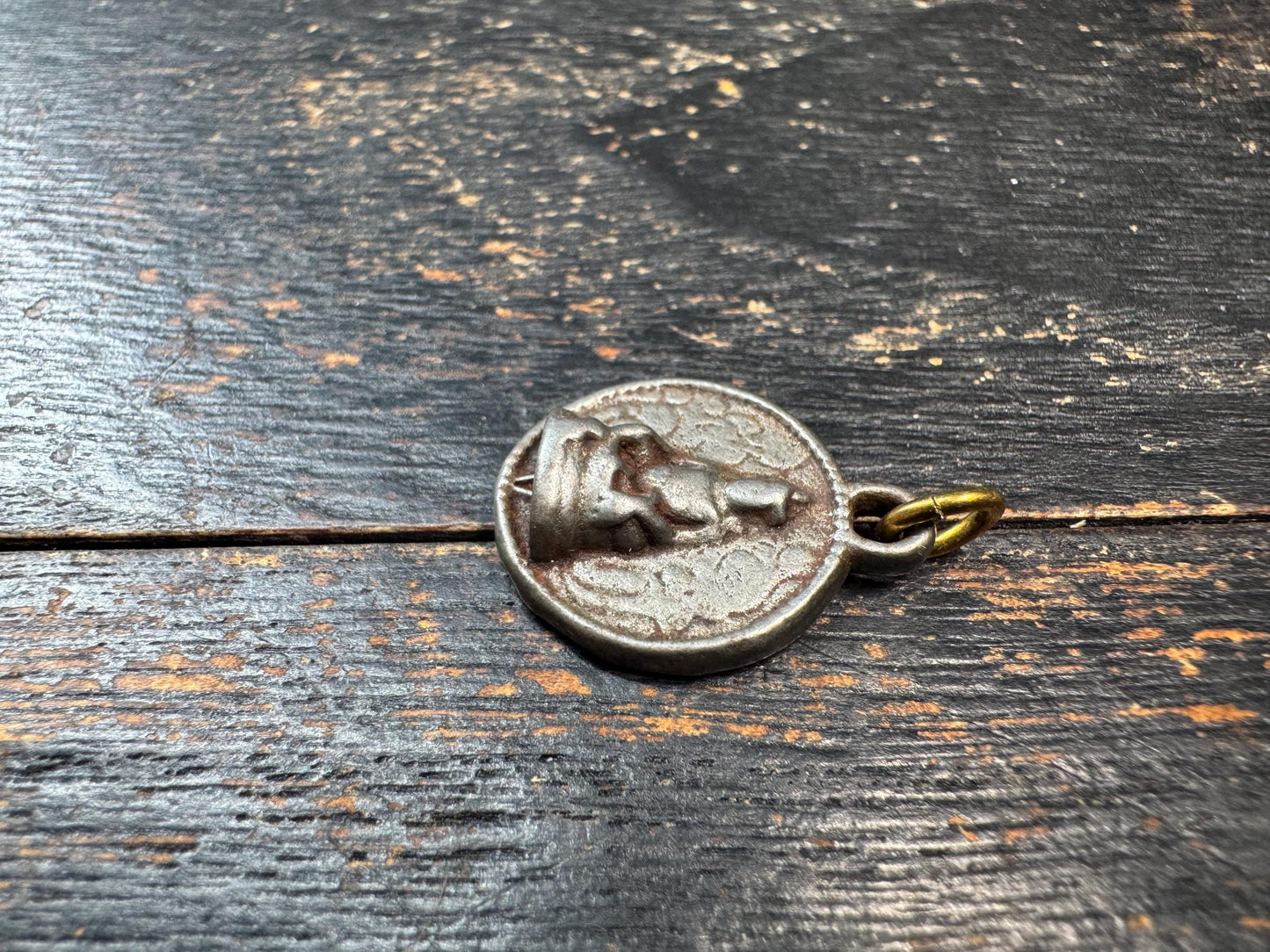 Vintage Tibetan Buddha Cold Iron Pendant – Himalayan Vajra Buddhist Amulet Charm
