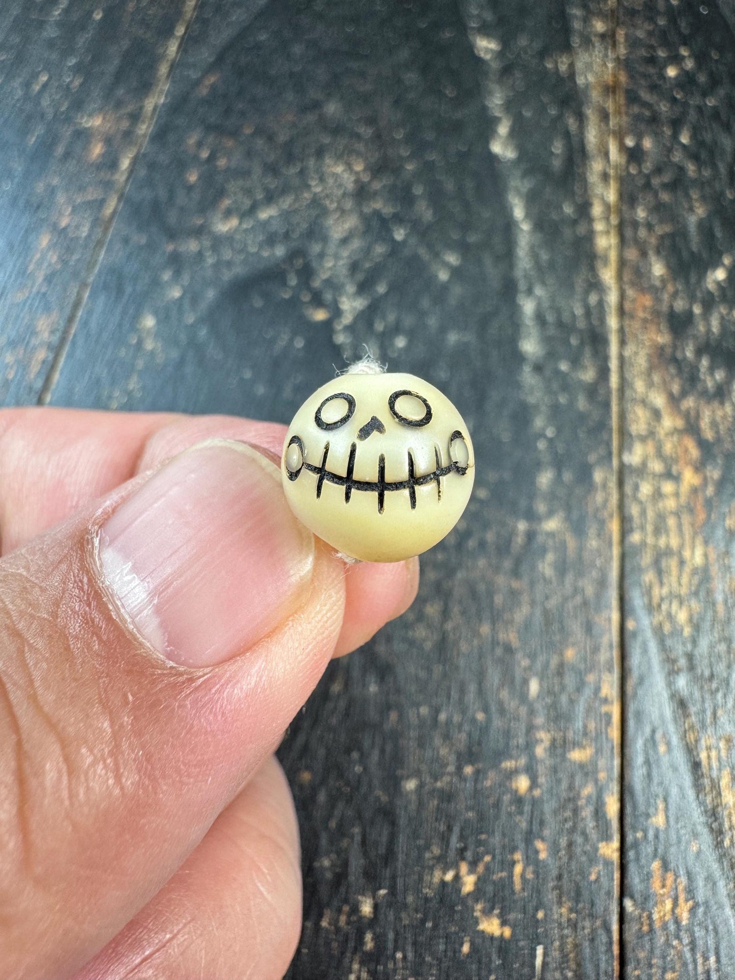 Hand Carved Shell Skull Bead, Dice Shape Spacer, Handmade Bone Look Bead, Gothic Jewelry Making Supply, Mala Spacer, DIY Bracelet Bead