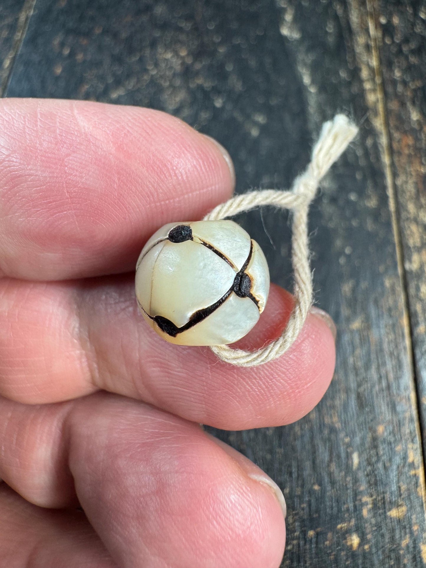Hand Carved Shell Bead with Connected Mantra Dots, Natural Shell Spacer Bead, Symbolic Jewelry Bead, Mala Spacer, DIY Bracelet Necklace Bead