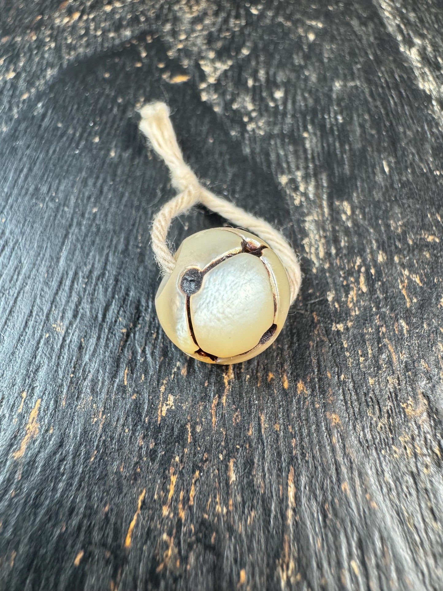 Hand Carved Shell Bead with Connected Mantra Dots, Natural Shell Spacer Bead, Symbolic Jewelry Bead, Mala Spacer, DIY Bracelet Necklace Bead