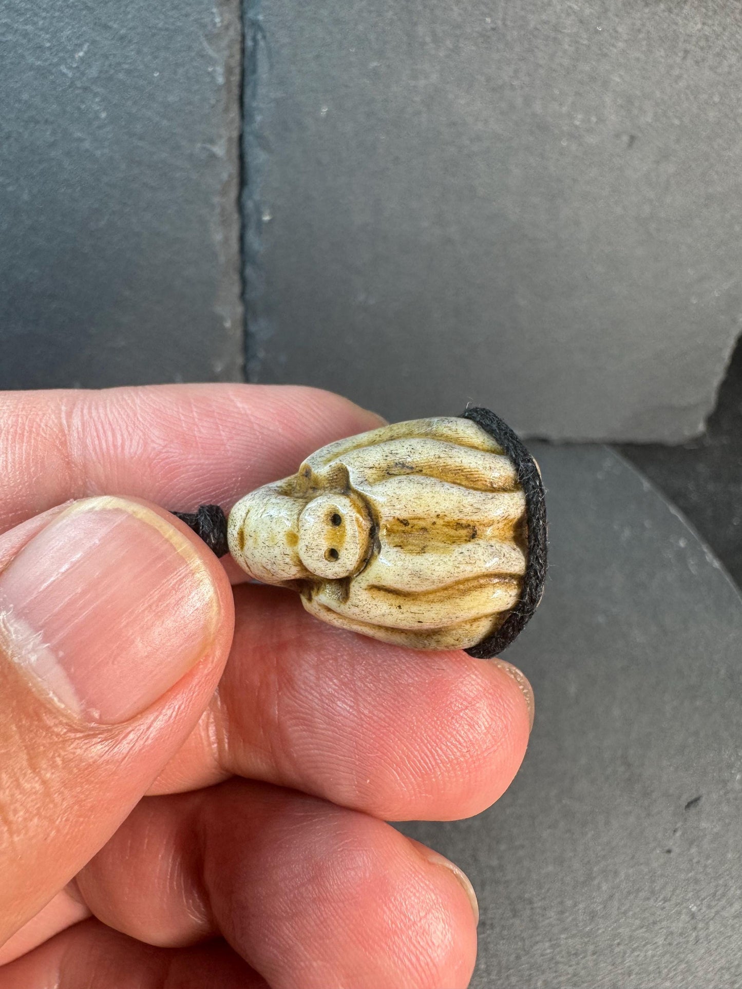 Hand Carved Deer Antler Ganesha Bead – Elephant Head Hindu Deity Pendant / Guru Bead – Spiritual Amulet, Handmade Mala Accessory