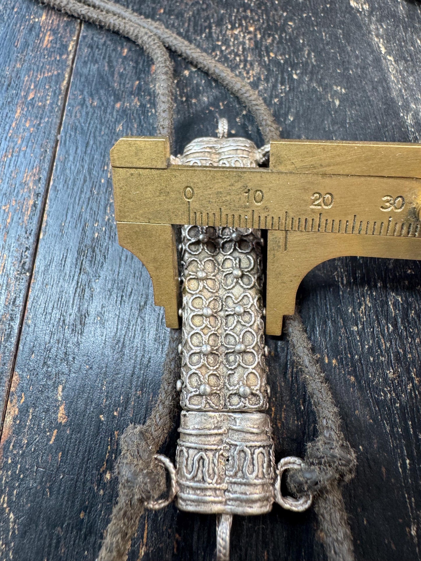 Vintage Tibetan 925 Silver Gau Amulet Pendant Necklace | Portable Prayer Box Capsule | Himalayan Buddhist Reliquary Pendant