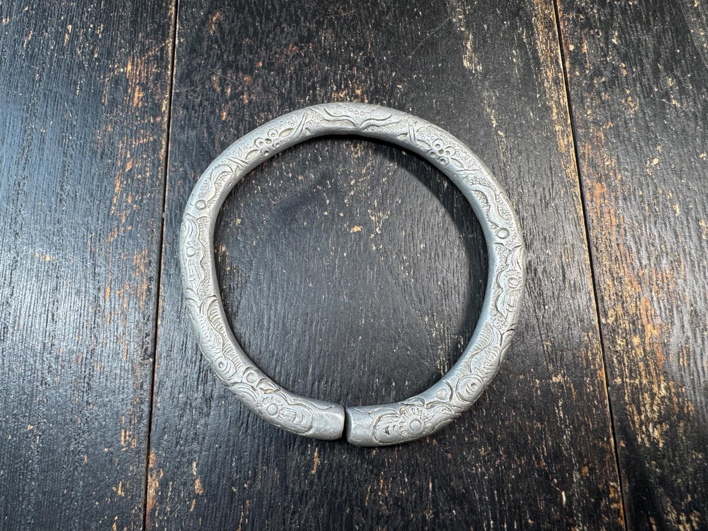 Vintage Tibetan 925 Silver Bangle Bracelet | Hand Engraved Himalayan Tribal Bracelet | Ethnic Nomadic Jewelry