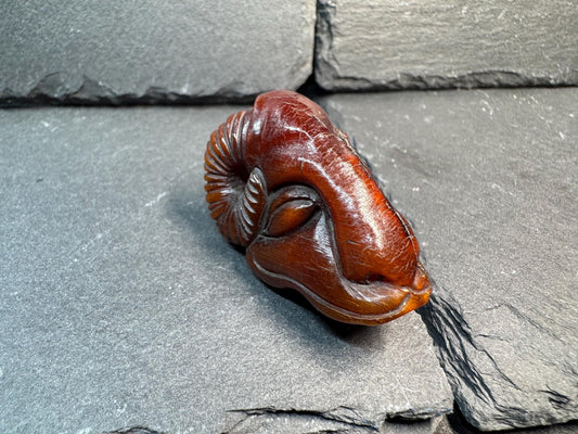 Vintage Hand Carved Horn Ram Head Pendant – Tribal Animal Totem Bead – Rustic Natural Horn Amulet for Necklace or Mala