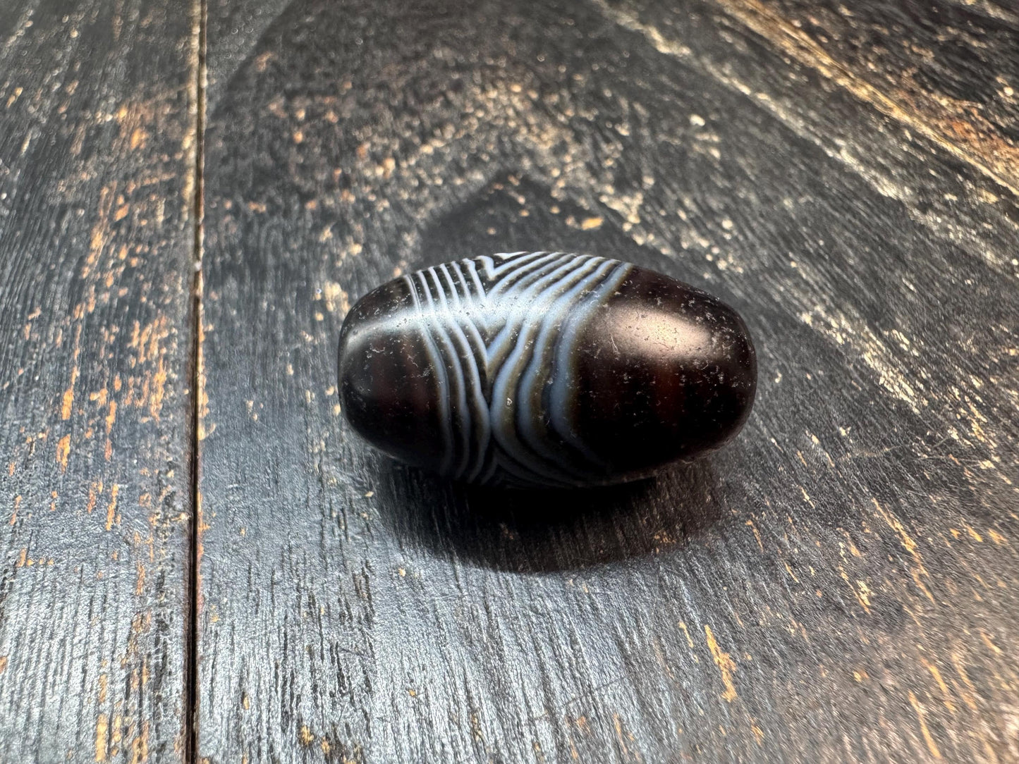 Vintage Black Banded Agate Dzi Style Bead Pendant, Eye Pattern Agate Guru Bead, Himalayan Tribal Jewelry Supply, Old Stripe Agate Barrel Bea