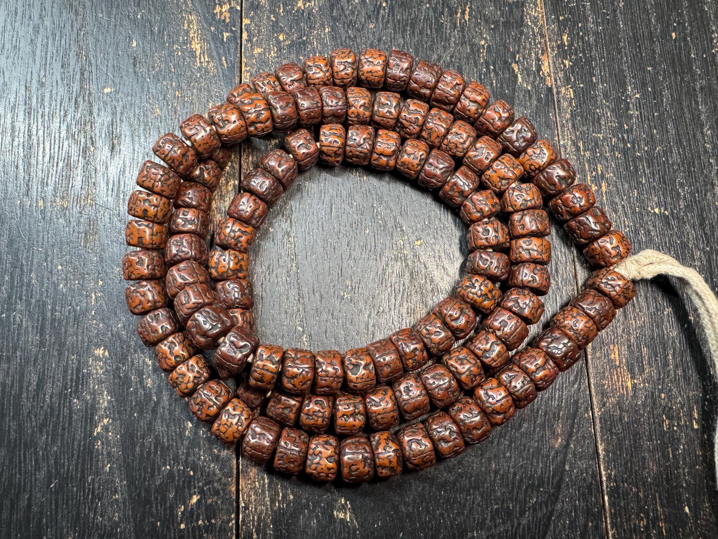 11mm 32inches Bodhi Seed 108 Mala Necklace – Traditional Tibetan Buddhist Prayer Beads for Meditation & Yoga 40inches