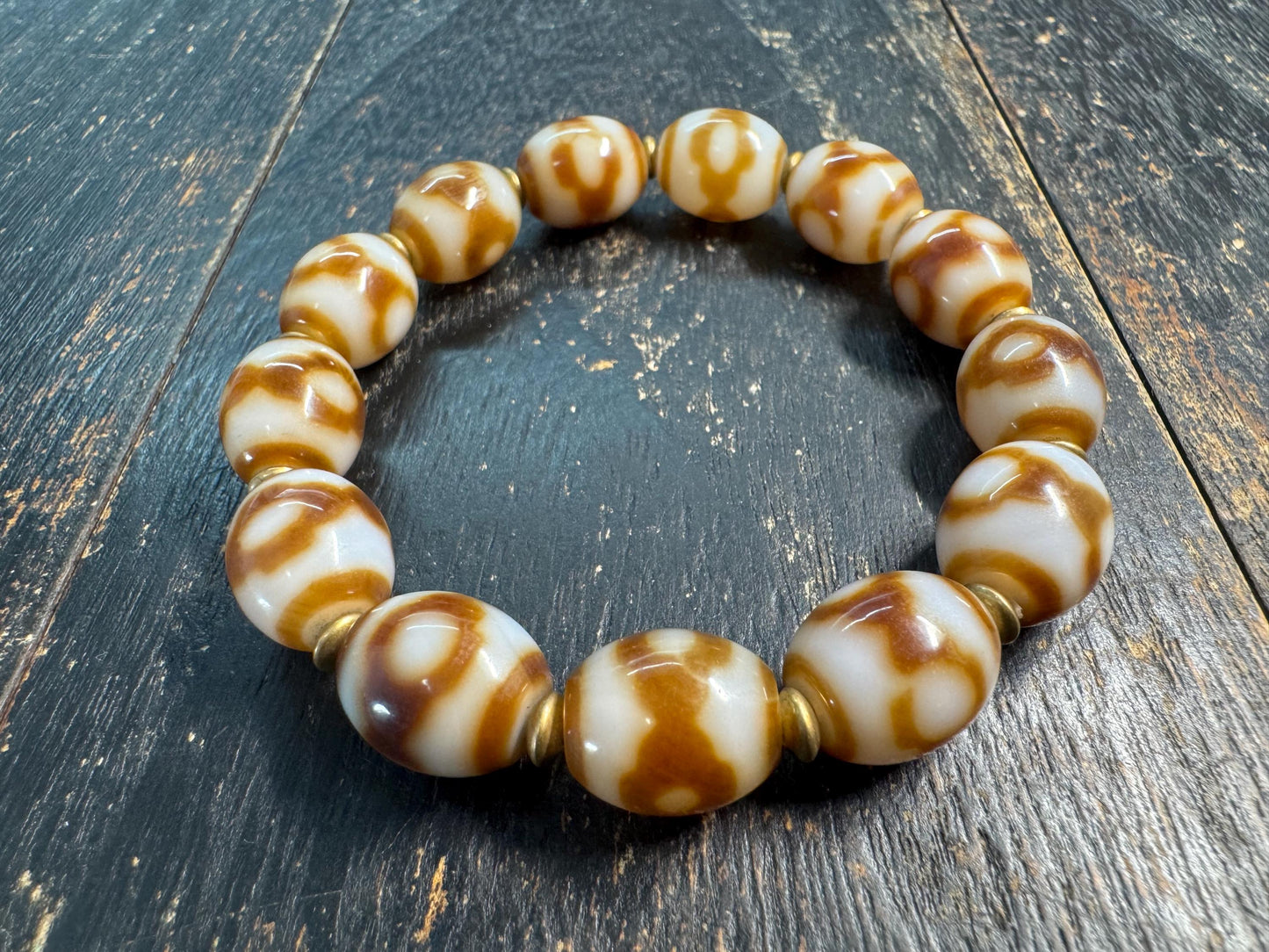 Vintage Three Eye Dzi Bead Bracelet, Tibetan Agate Bracelet, Brown White Barrel Beads, Himalayan Stretch Bracelet, Protection Jewelry