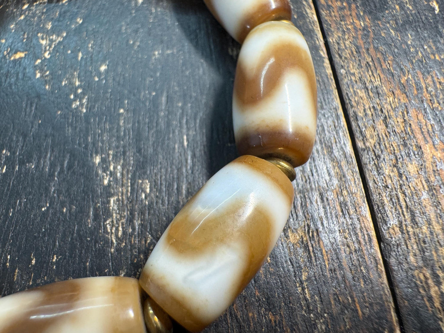 Vintage Tiger Tooth Dzi Bead Bracelet, Tibetan Agate Barrel Beads, Brown White Himalayan Bracelet, Tribal Protection Jewelry