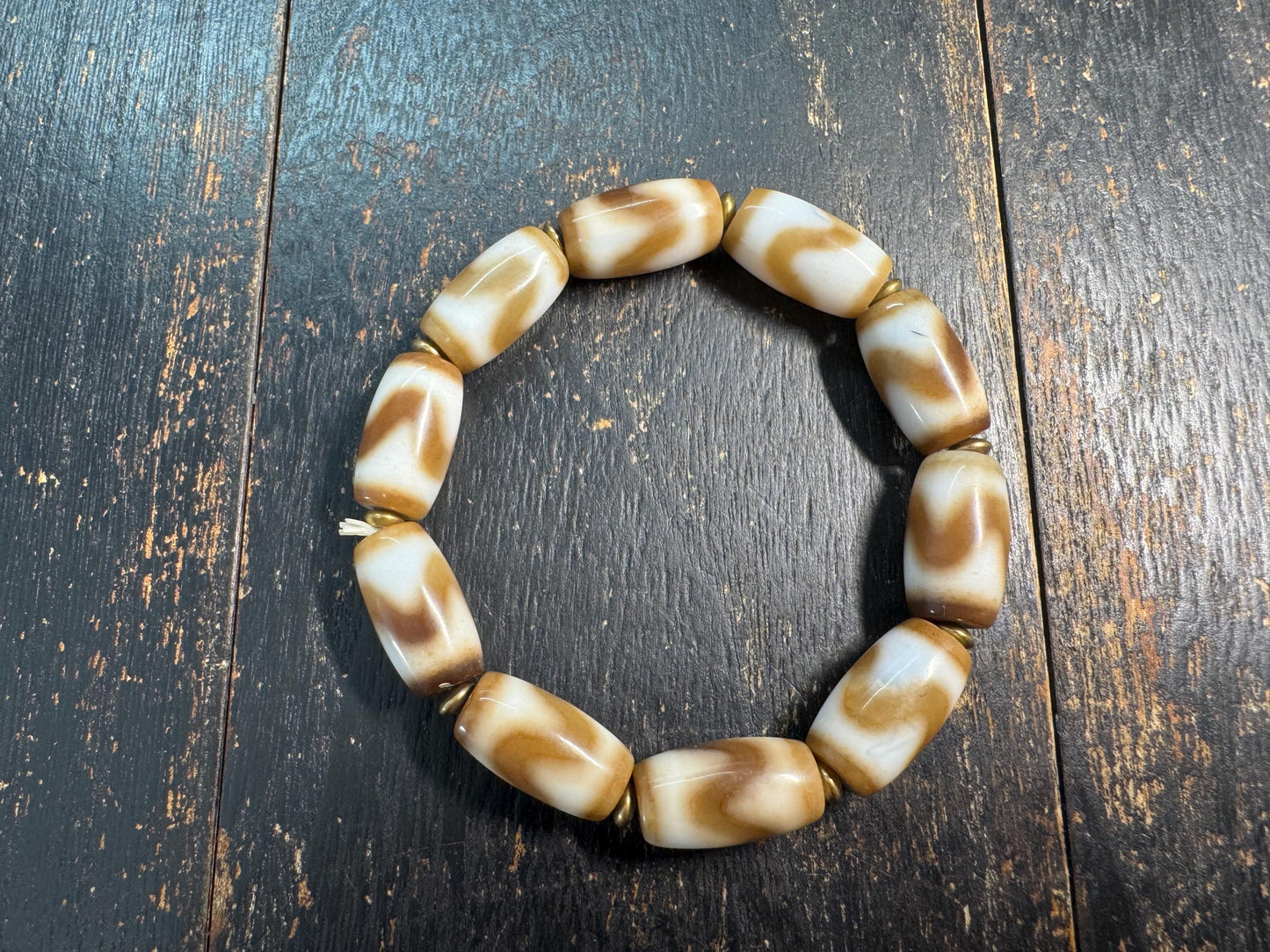 Vintage Tiger Tooth Dzi Bead Bracelet, Tibetan Agate Barrel Beads, Brown White Himalayan Bracelet, Tribal Protection Jewelry