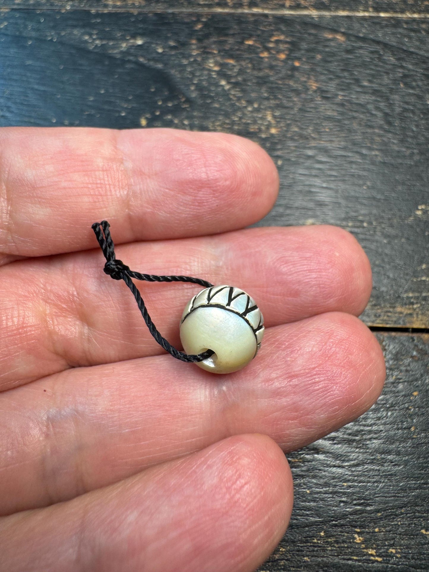 Hand Carved Shell Mountain Pattern Bead • Tibetan Style Guru Bead • Himalayan Mala Spacer • Handmade Shell Jewelry Supply • DIY Bracelet Nec