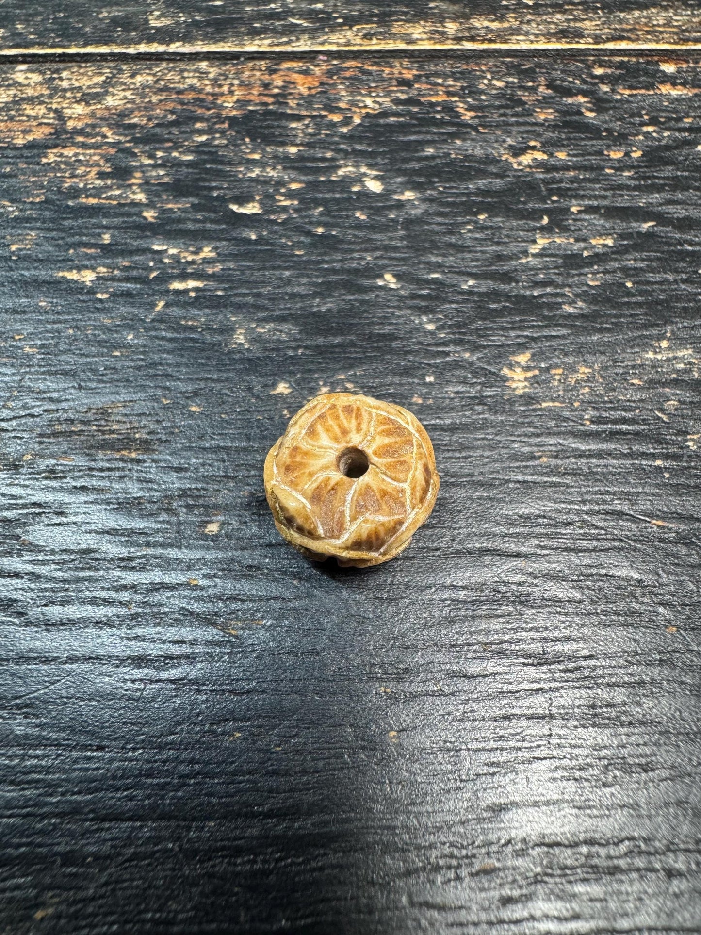 Hand-Carved Lotus Yak Bone Bead | Vintage Style Lotus Guru Bead | Himalayan Floral Spacer Bead for Mala Jewelry Making