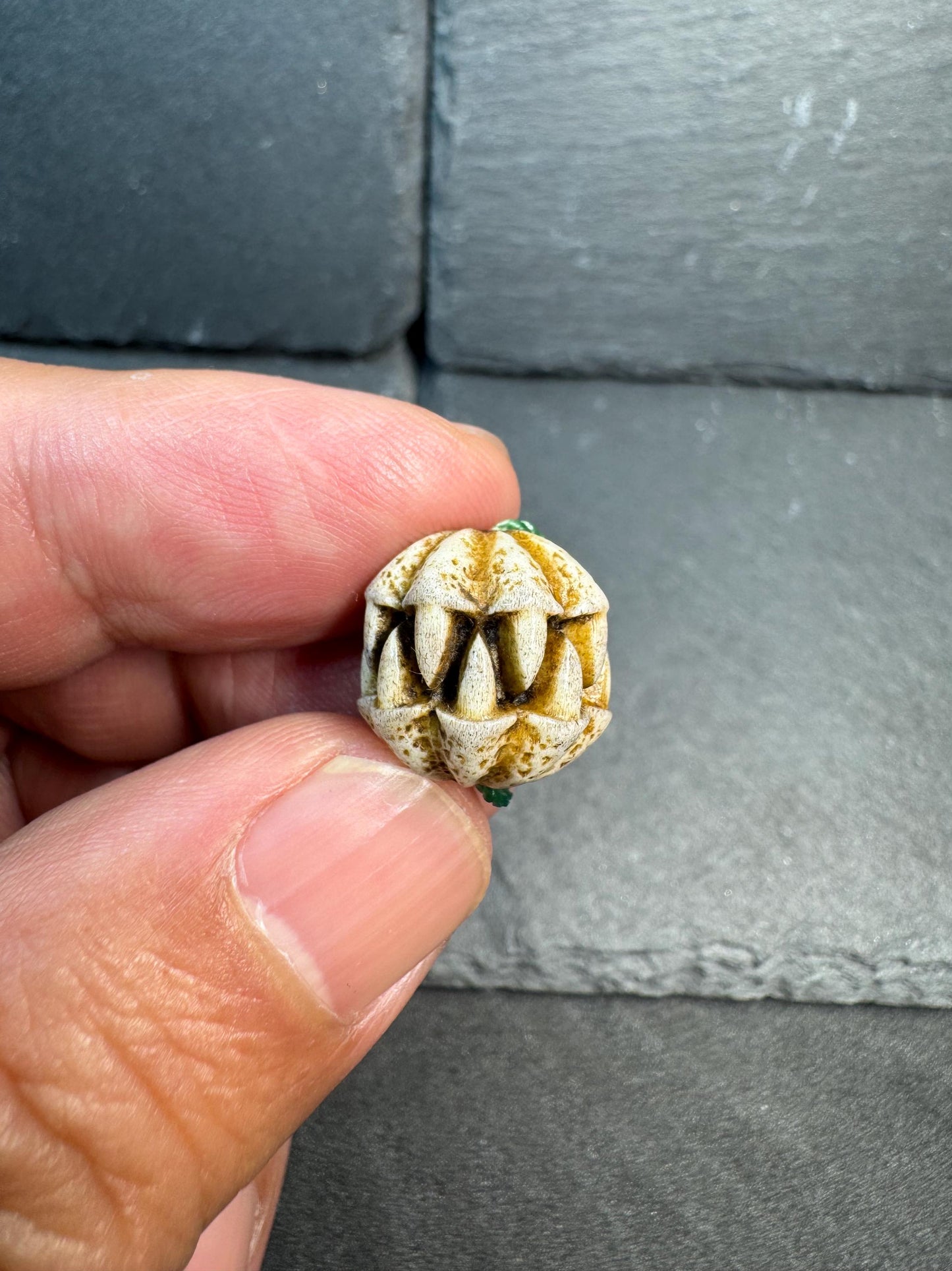 Hand Carved Deer Antler Beast Mouth Bead – Open Jaw Protective Amulet – Fierce Totem Guru Bead for Mala / Pendant