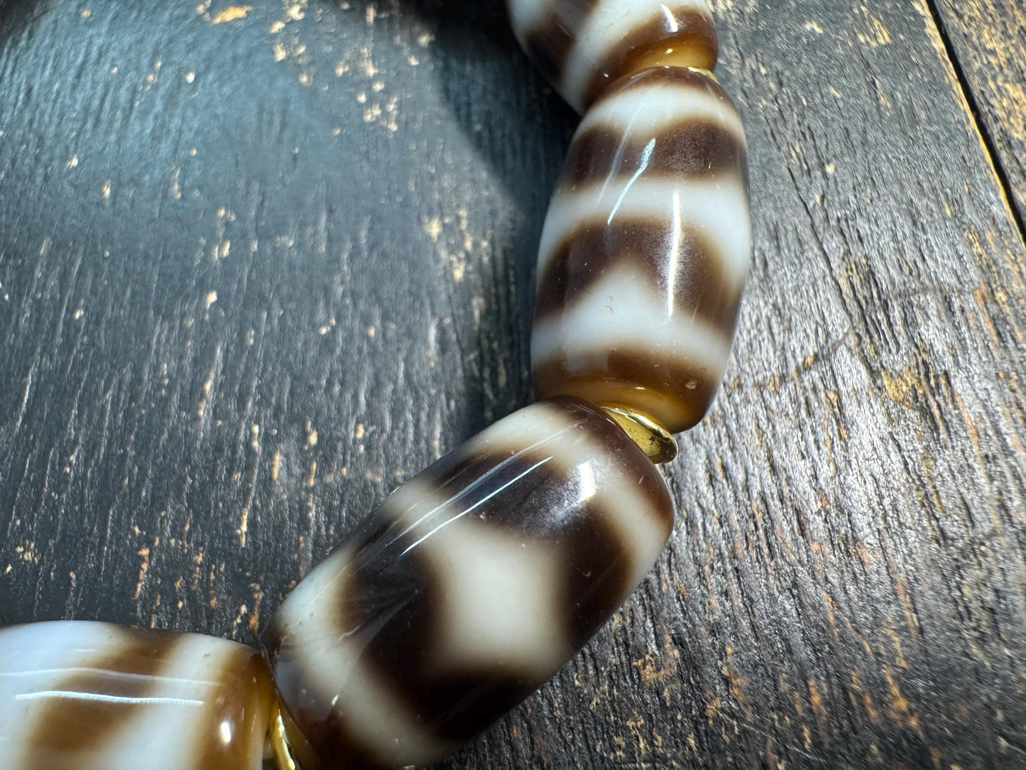 Vintage Tibetan Dzi Bead Bracelet – Brown & White Barrel Agate Beads, Himalayan Stretch Bracelet, Protection Jewelry