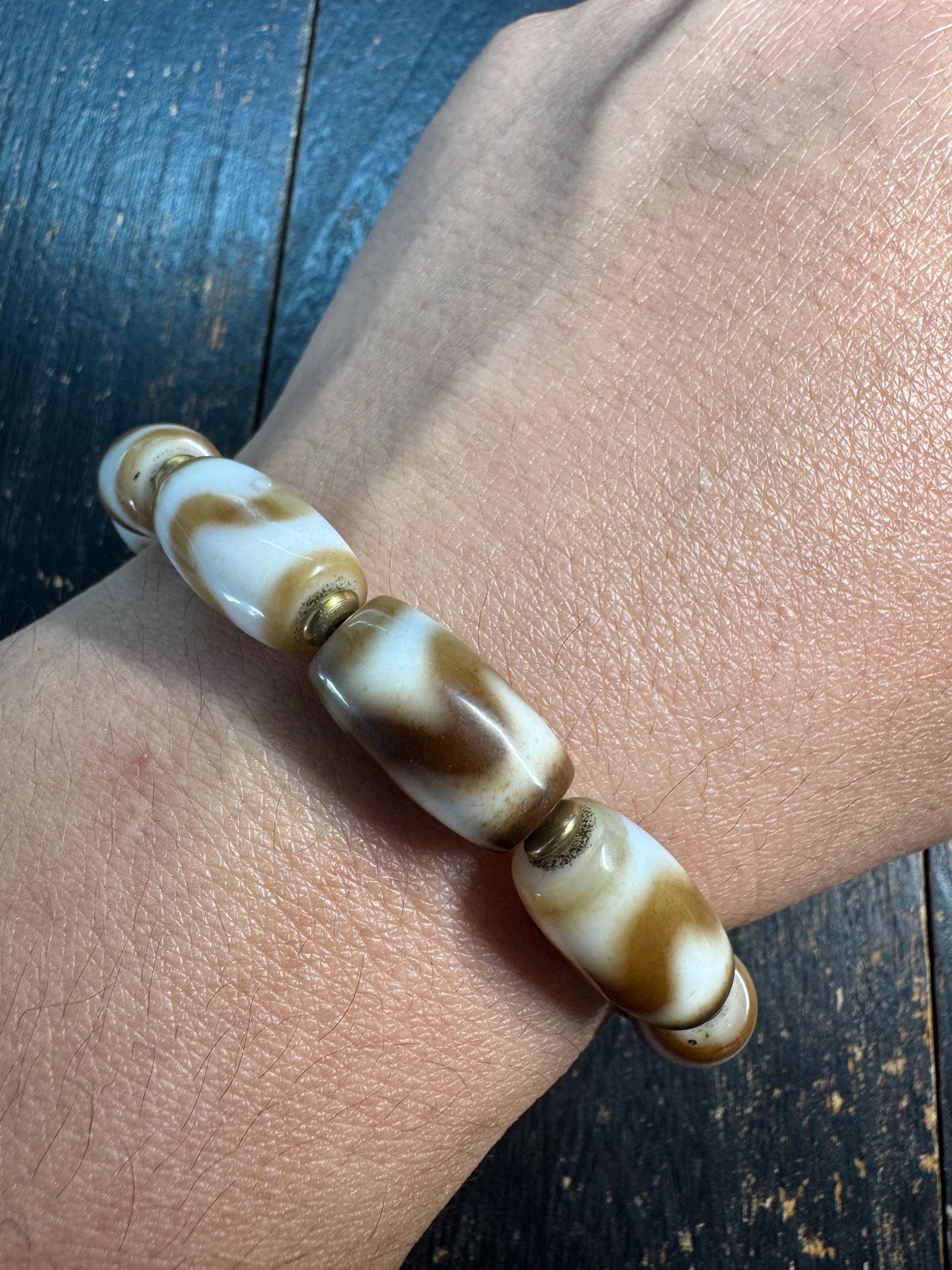 Vintage Tiger Tooth Dzi Bead Bracelet, Tibetan Agate Barrel Beads, Brown White Himalayan Bracelet, Tribal Protection Jewelry