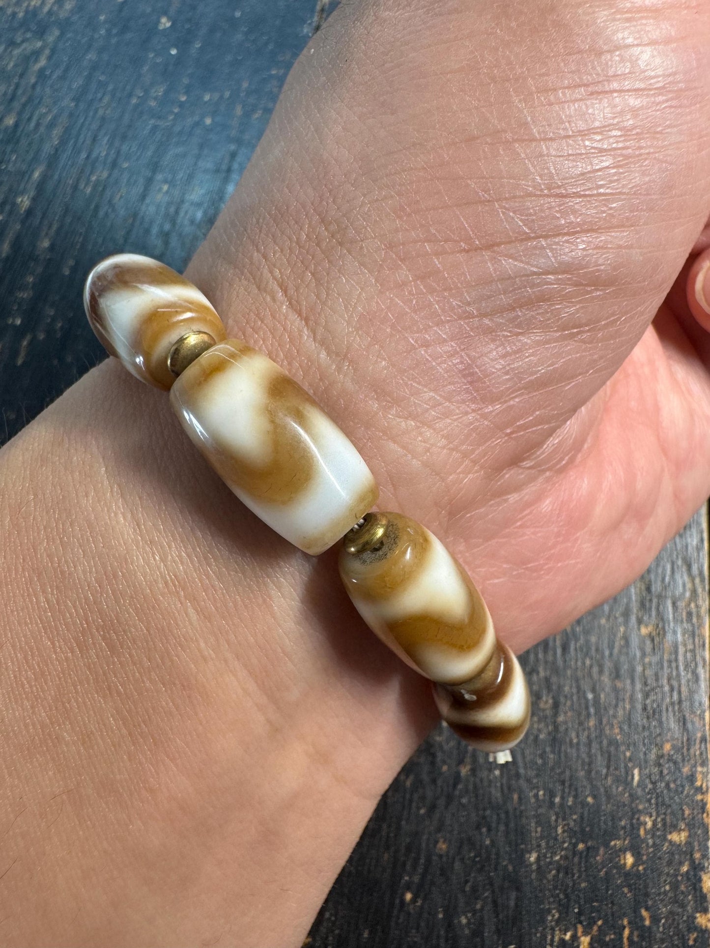 Vintage Tiger Tooth Dzi Bead Bracelet, Tibetan Agate Barrel Beads, Brown White Himalayan Bracelet, Tribal Protection Jewelry
