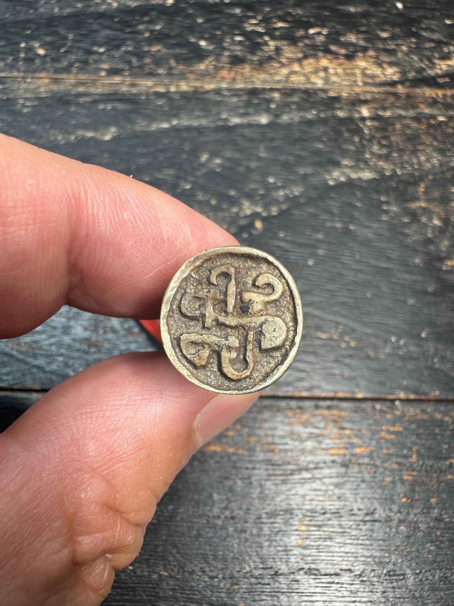 Vintage Tibetan White Brass Seal Pendant • Cloud Motif Stamp Amulet • Himalayan Seed Syllable Seal • Tibetan Ritual Charm • Buddhist Talisma