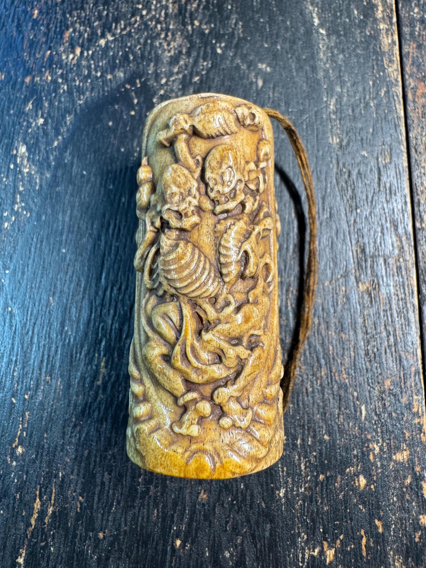 Hand Carved Hollow Yak Bone Citipati Pendant – Tibetan Style Skull Guardian Amulet, Dancing Skeleton Relief, Hollow Bone Container