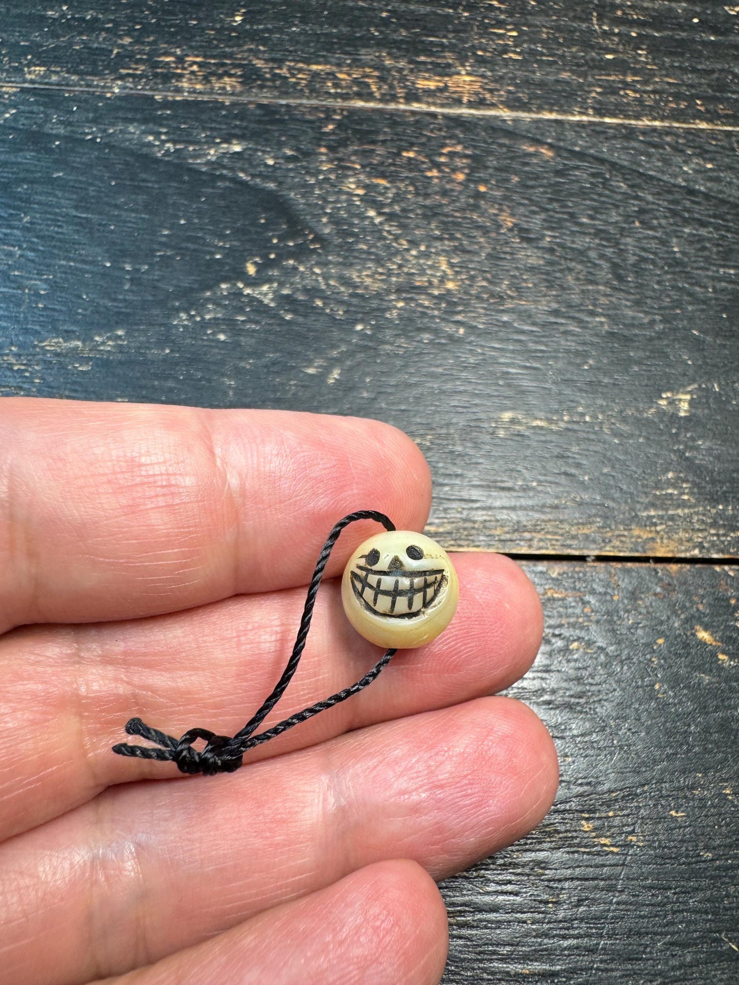 Vintage Hand Carved Shell Skull Bead • Smiling Skull Spacer Bead • Gothic Jewelry Supply • Handmade Mala Accent Bead • DIY Bracelet & Neckla