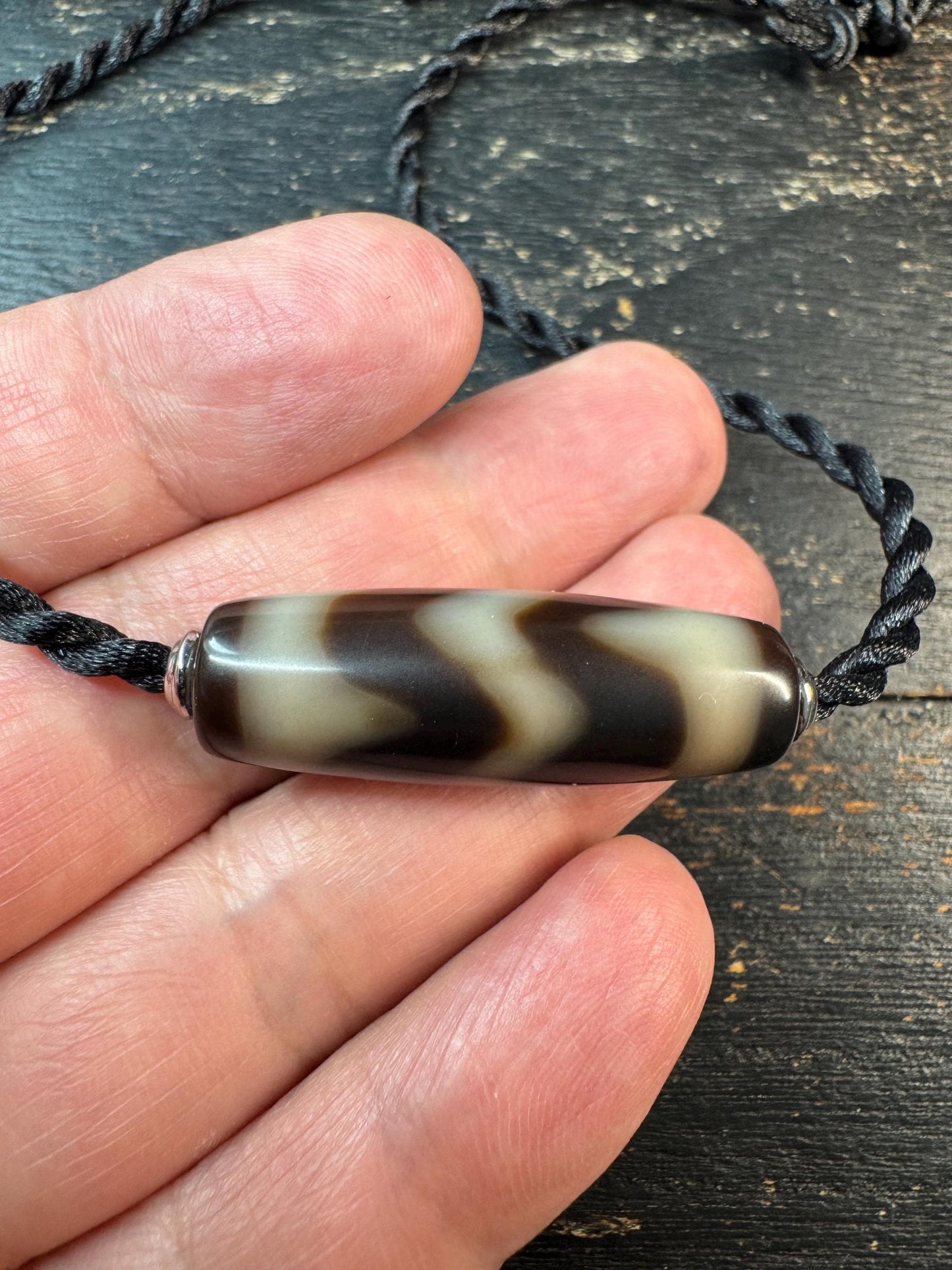 Water Pattern Dzi Agate Pendant Necklace • Adjustable Cord Necklace • Himalayan Style Etched Agate Bead • Flowing Water Motif Amulet • Unise
