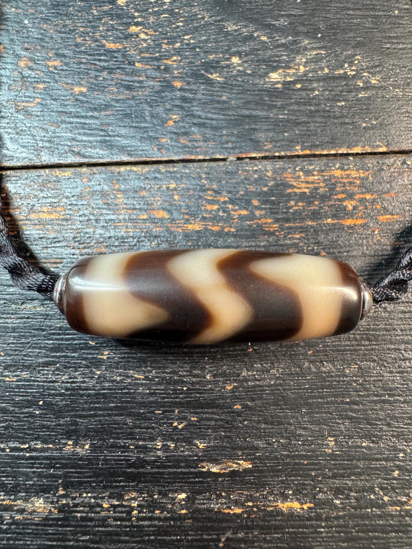 Water Pattern Dzi Agate Pendant Necklace • Adjustable Cord Necklace • Himalayan Style Etched Agate Bead • Flowing Water Motif Amulet • Unise