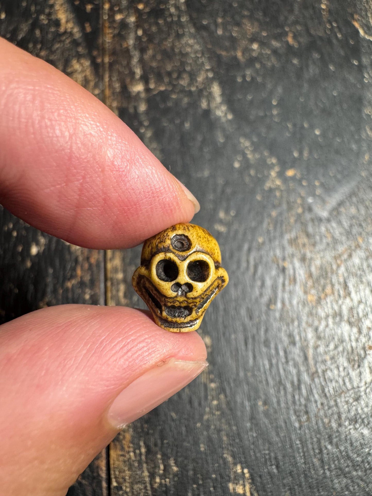 Hand Carved Yak Bone Skull Guru Bead 13mm, Third Eye Skull Mala Bead, Tibetan Style Carved Bone Focal Bead for Jewelry Making(H724)