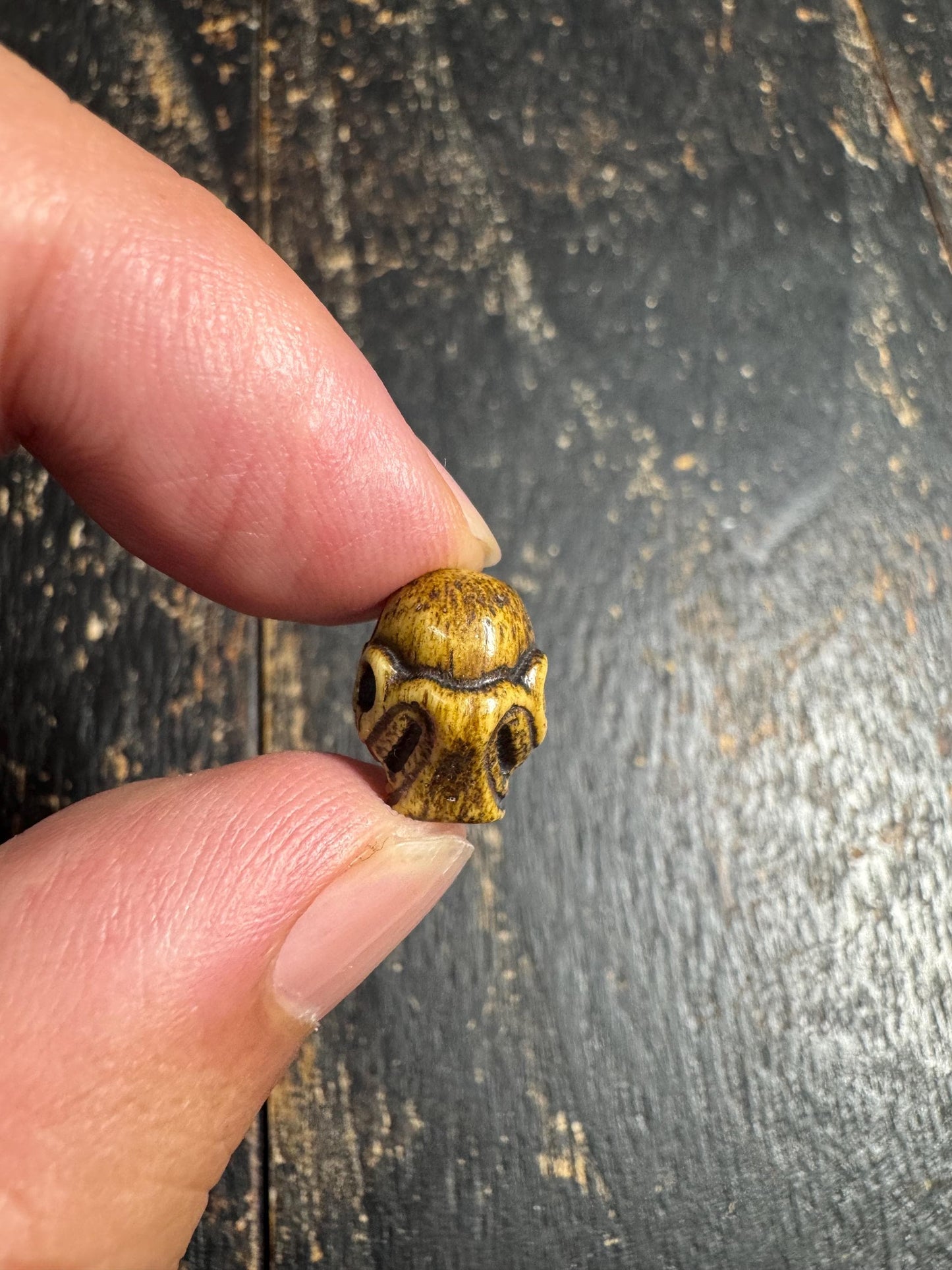 Hand Carved Yak Bone Skull Guru Bead 13mm, Third Eye Skull Mala Bead, Tibetan Style Carved Bone Focal Bead for Jewelry Making(H724)